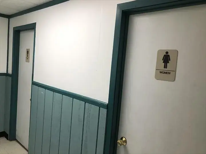 The Laundry Room - Image 12