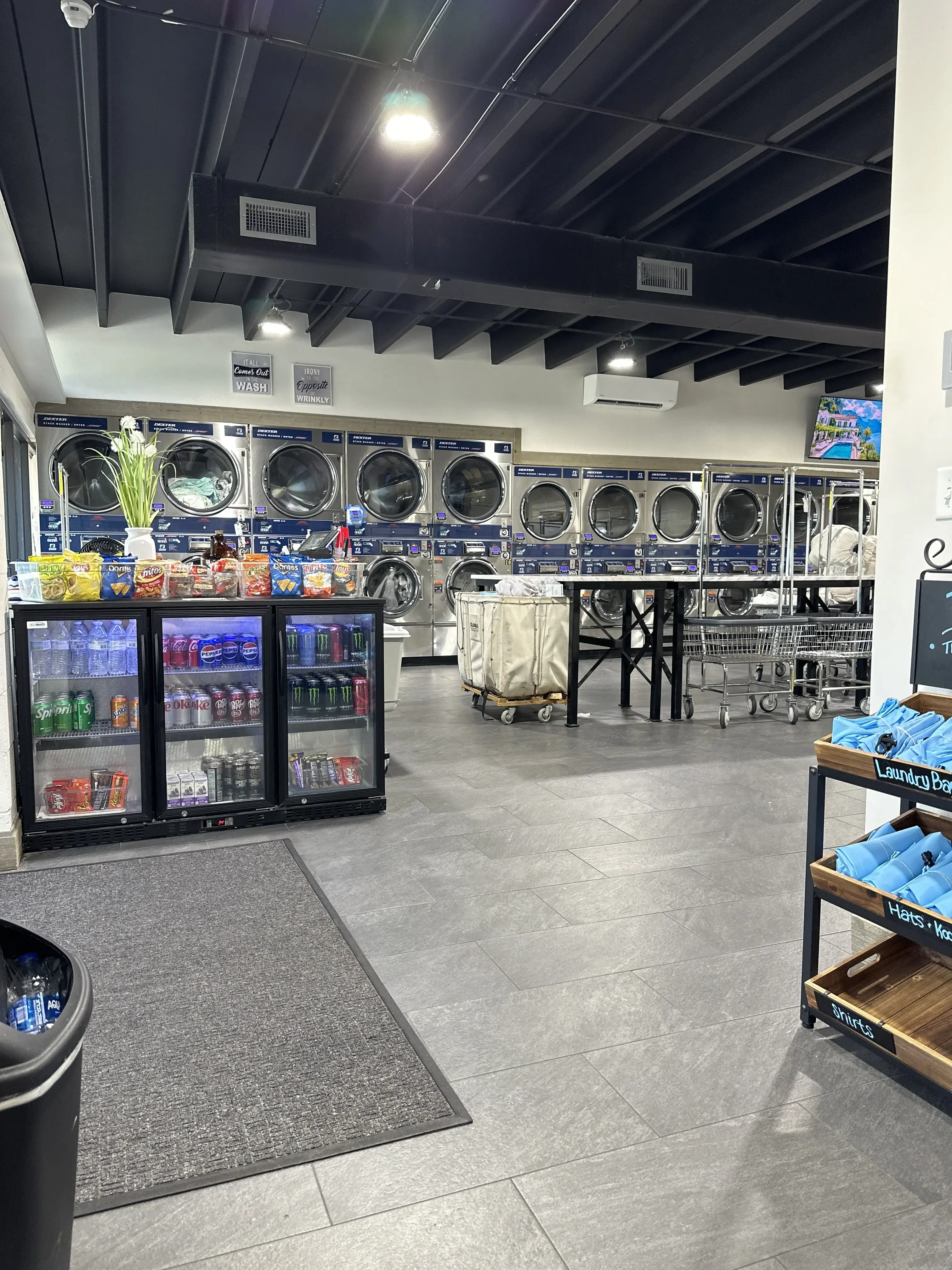 The Laundry Room - Image 4