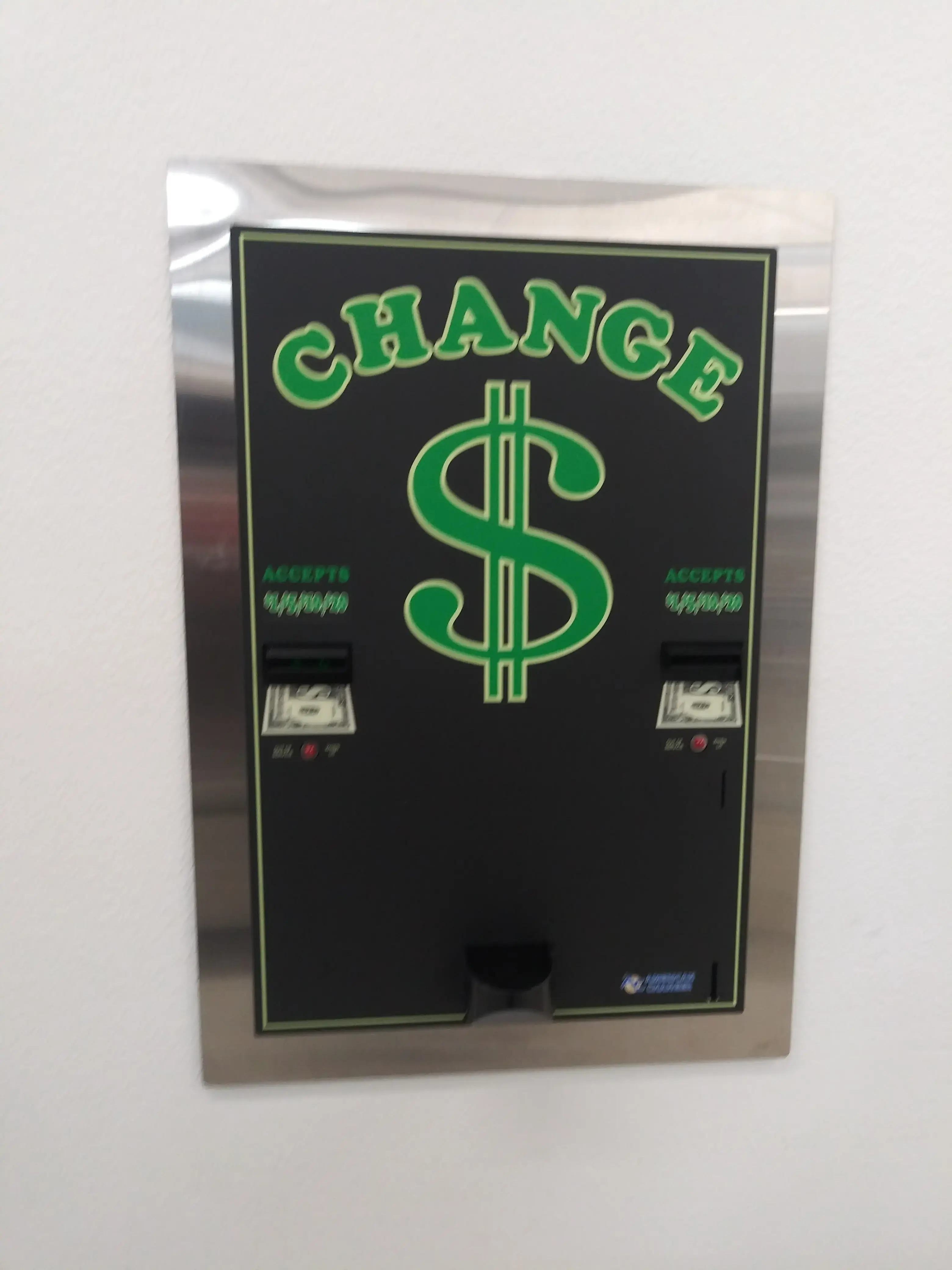 The Laundry Room - Image 20