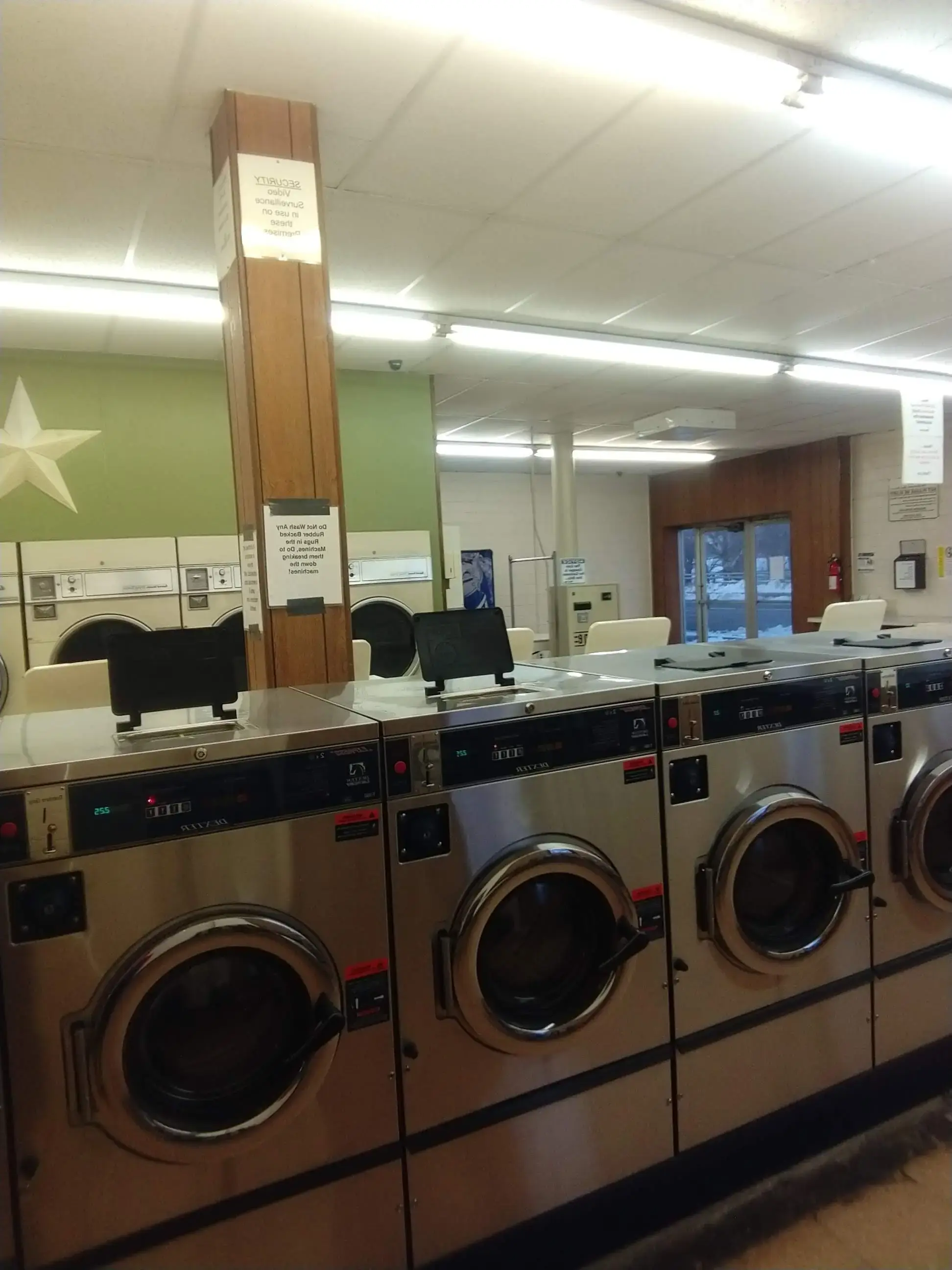 The Laundry Room - Image 5