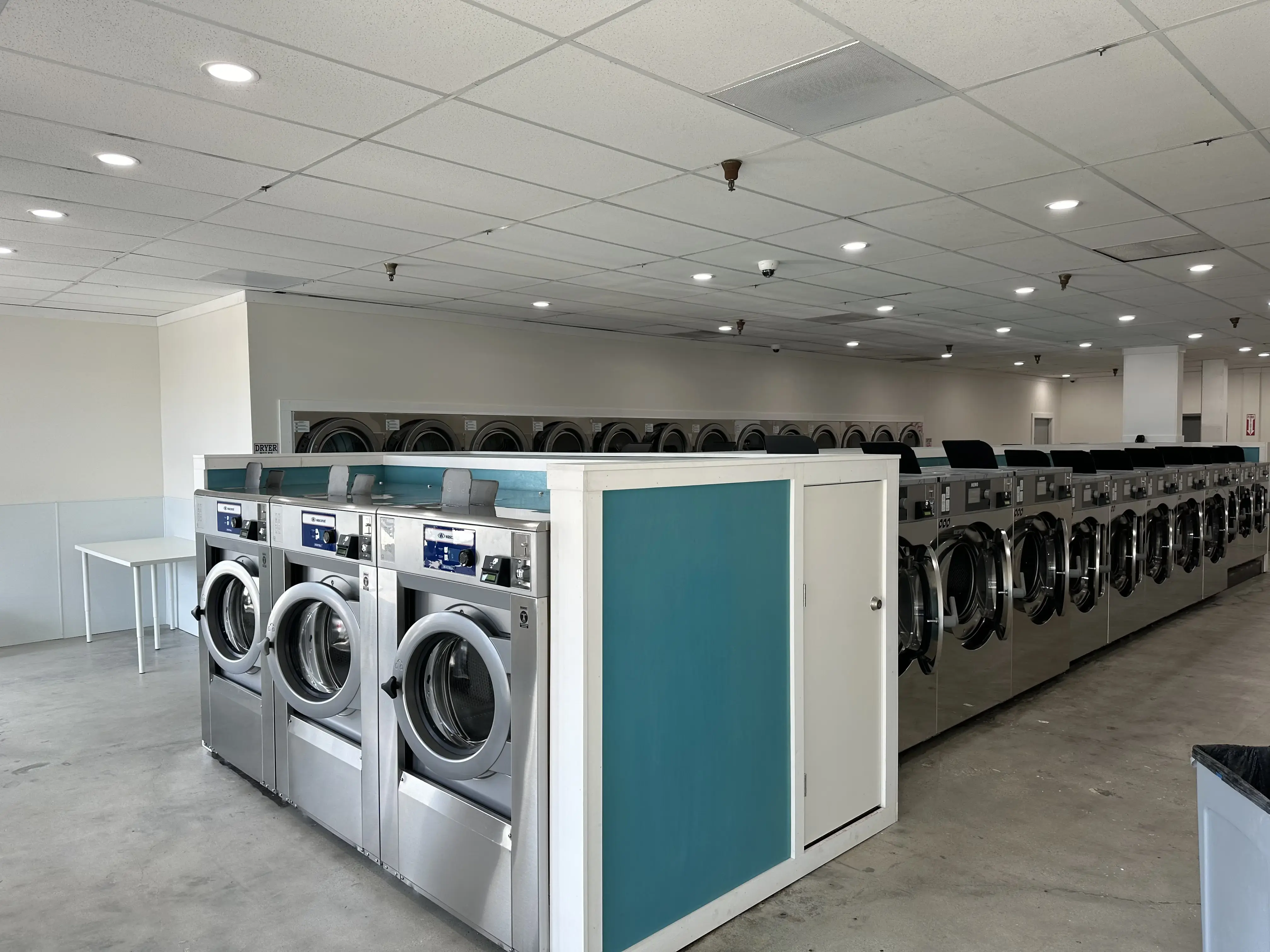 The Laundry Room Harbor City - Image 9