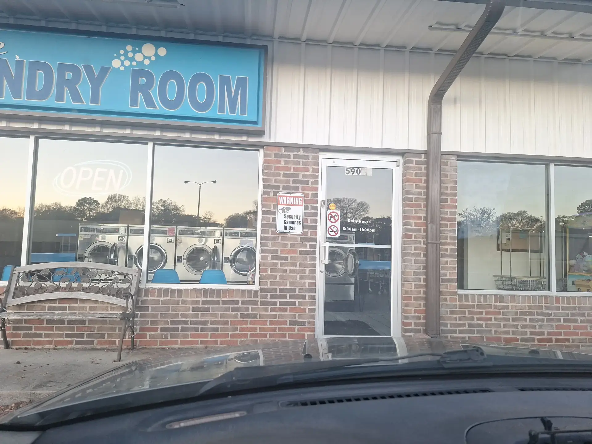 The Laundry Room thumbnail 2