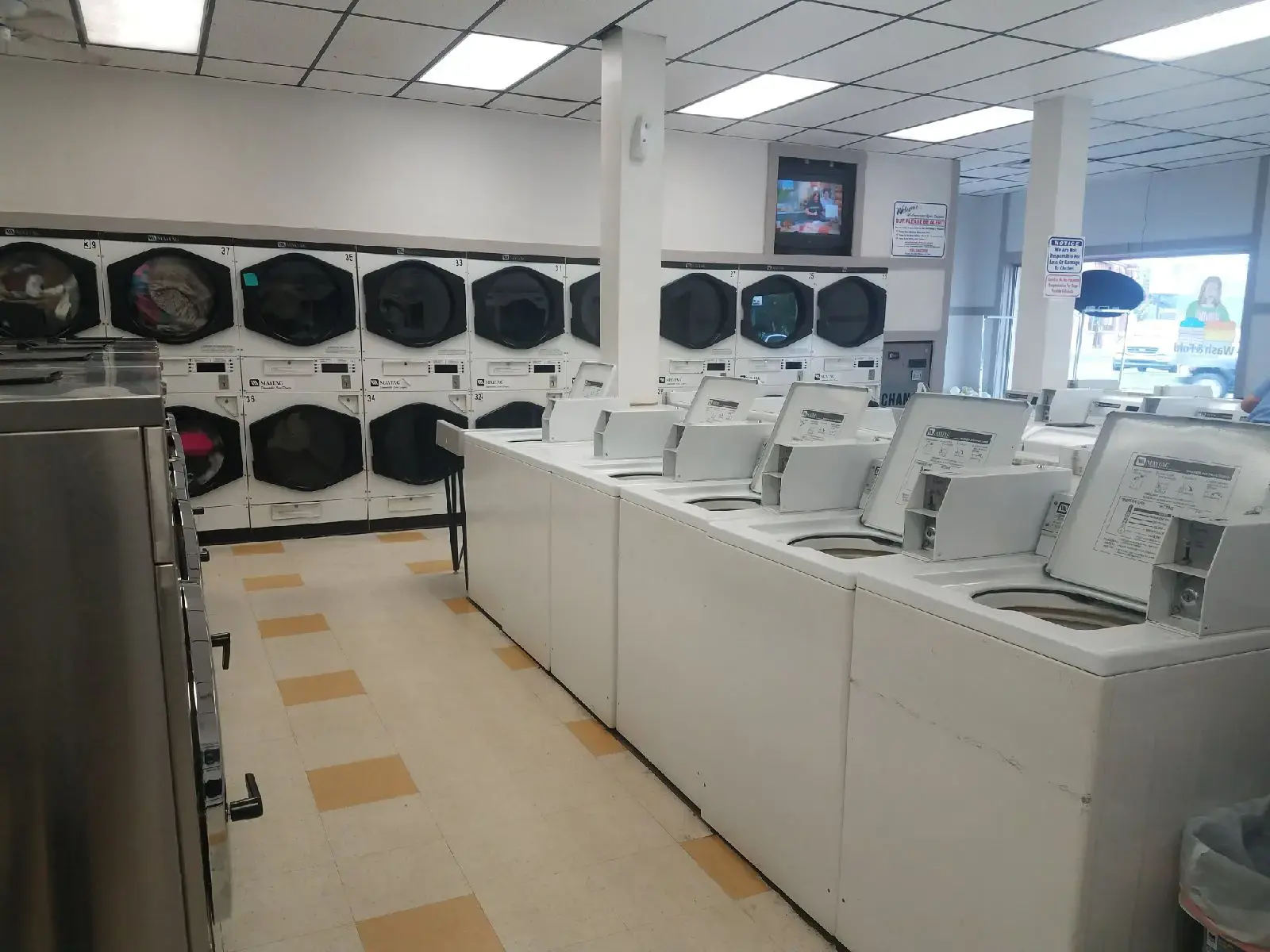 The Laundry Room thumbnail 2