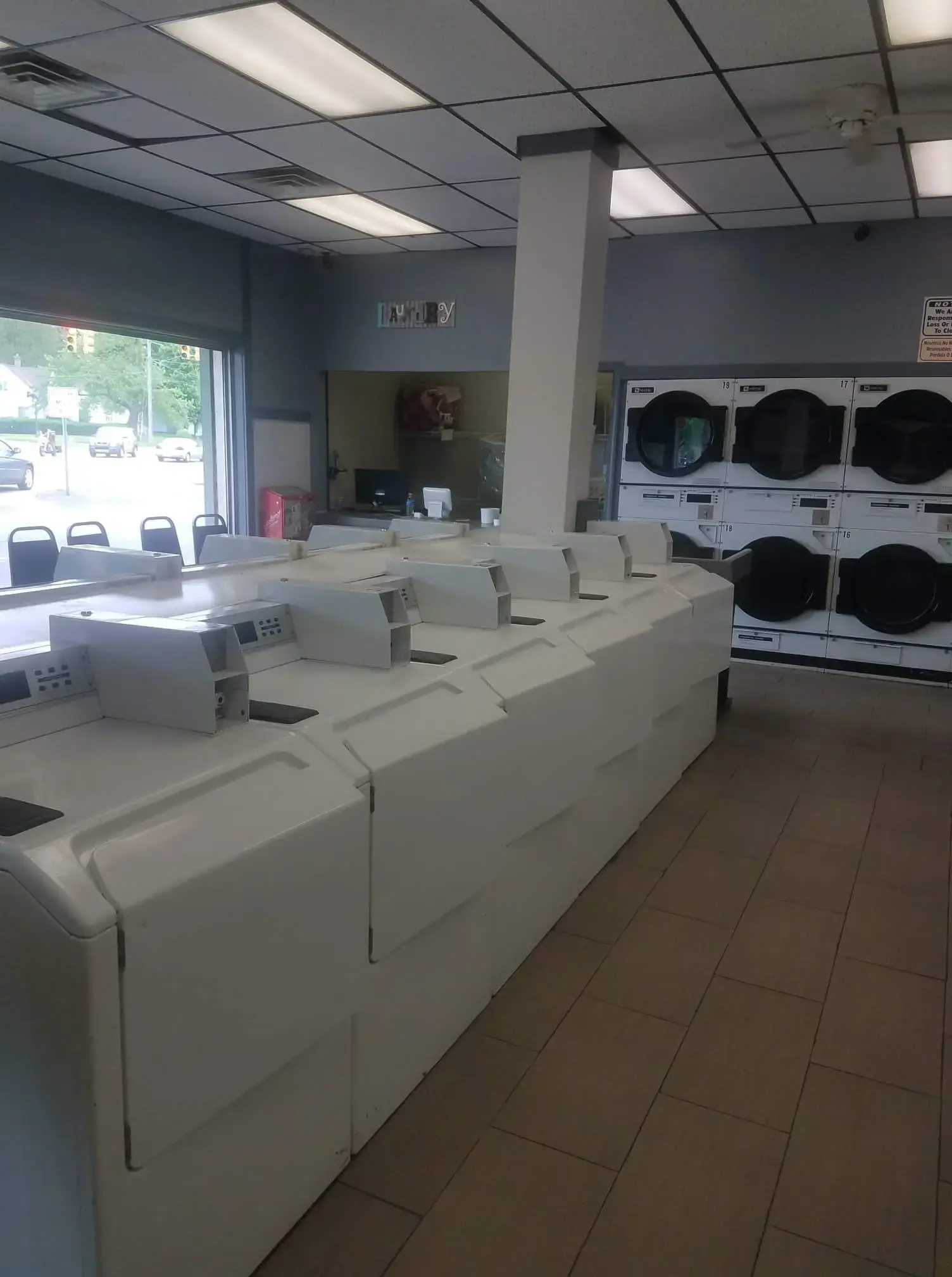 The Laundry Room - Image 15