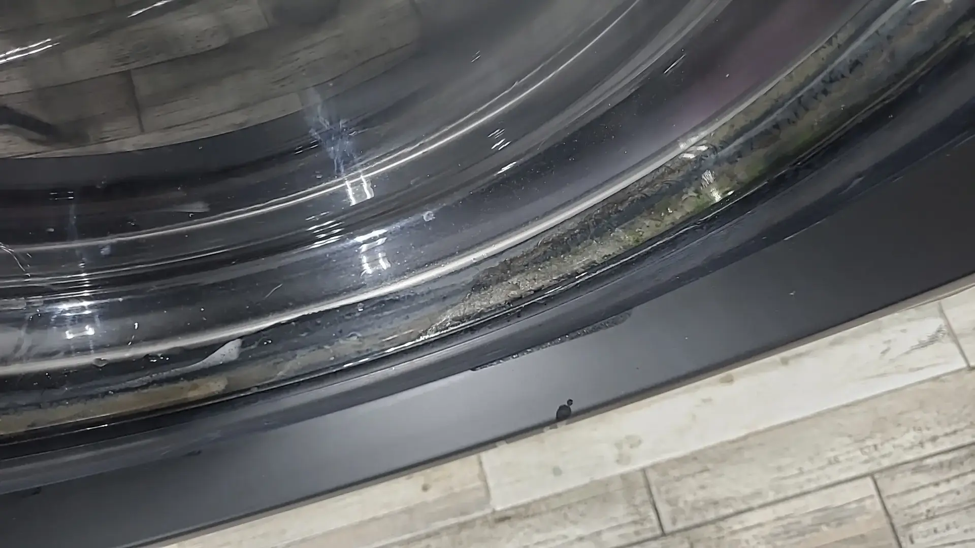 The Laundry Room - Image 14