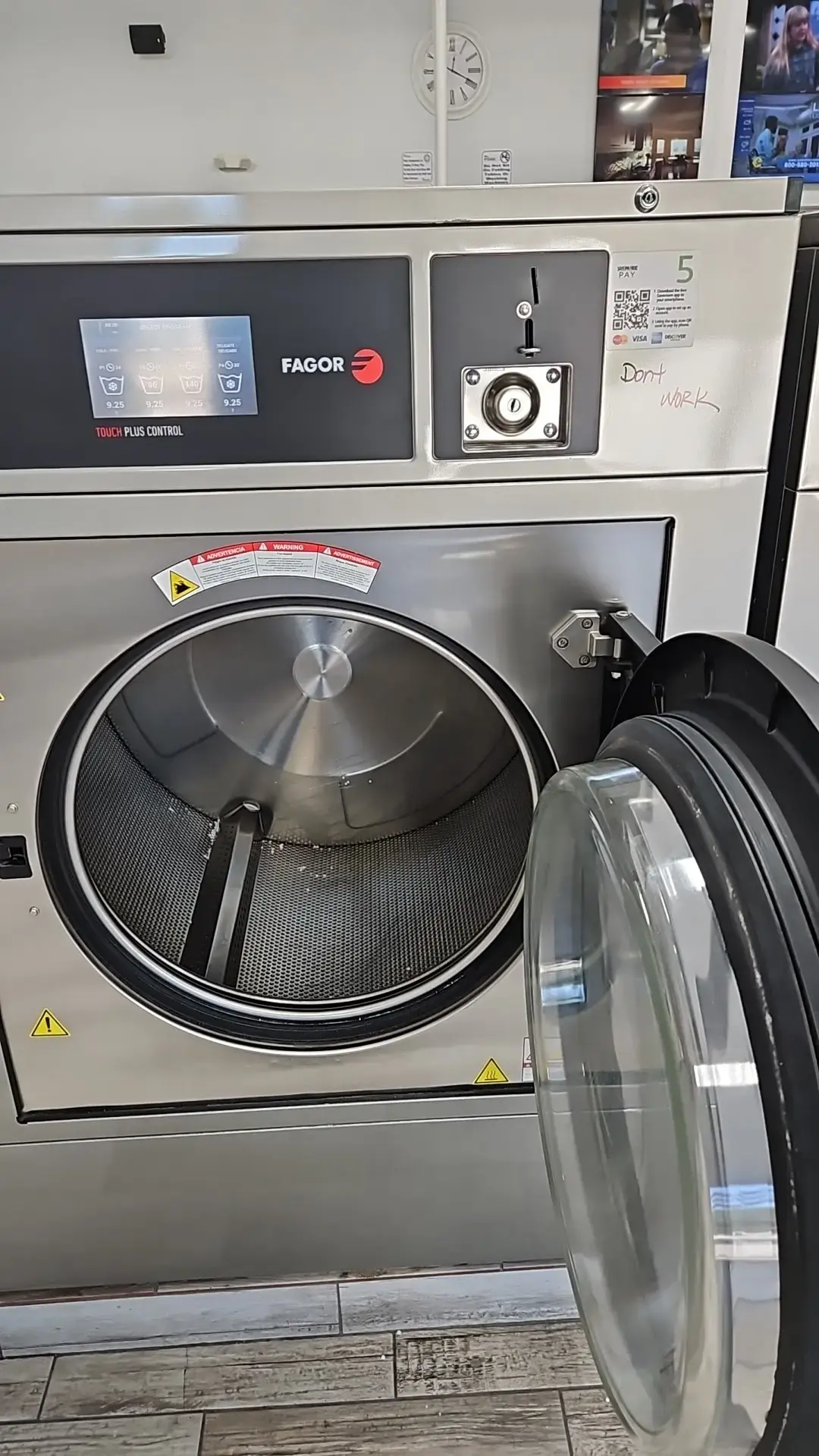 The Laundry Room - Image 13