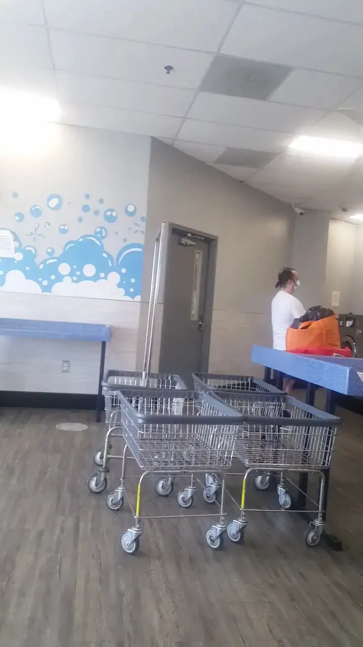 The Laundry Room - Image 6