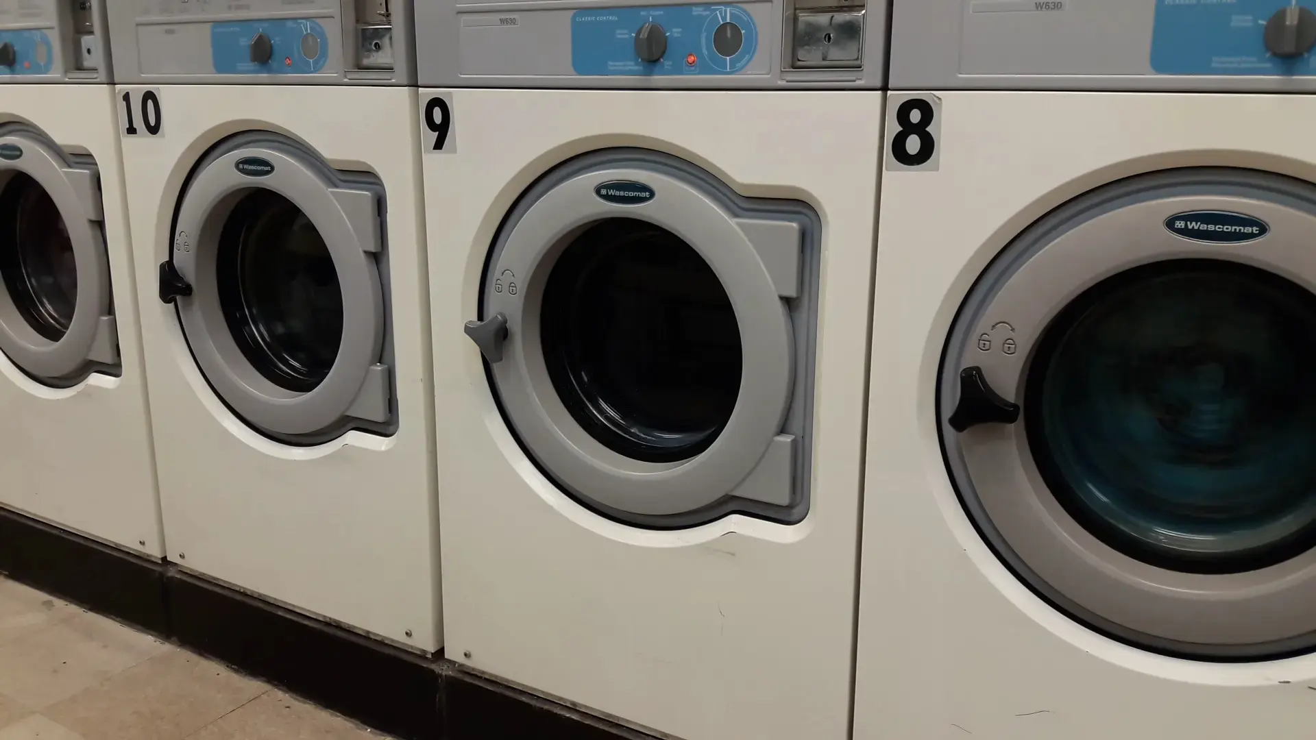 The Laundry Room thumbnail 9