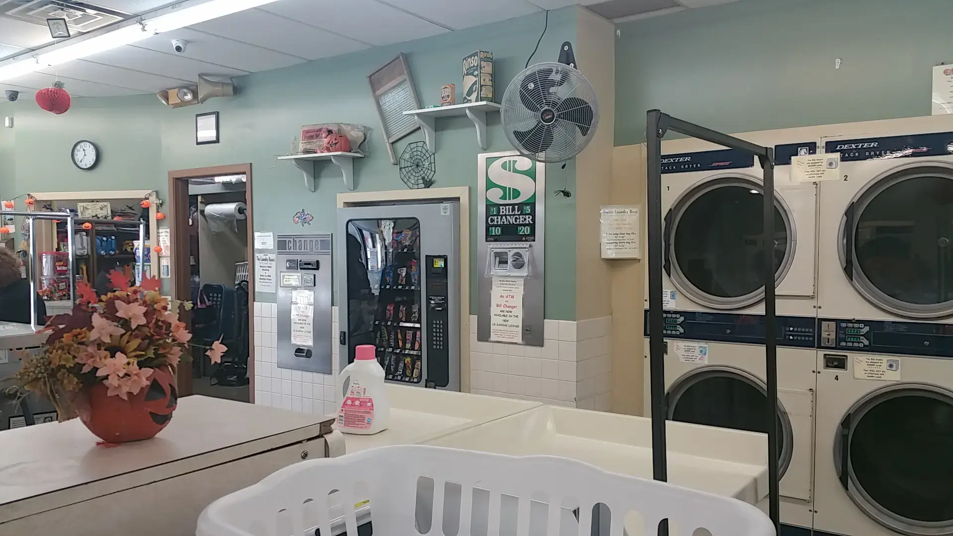The Laundry Room thumbnail 17