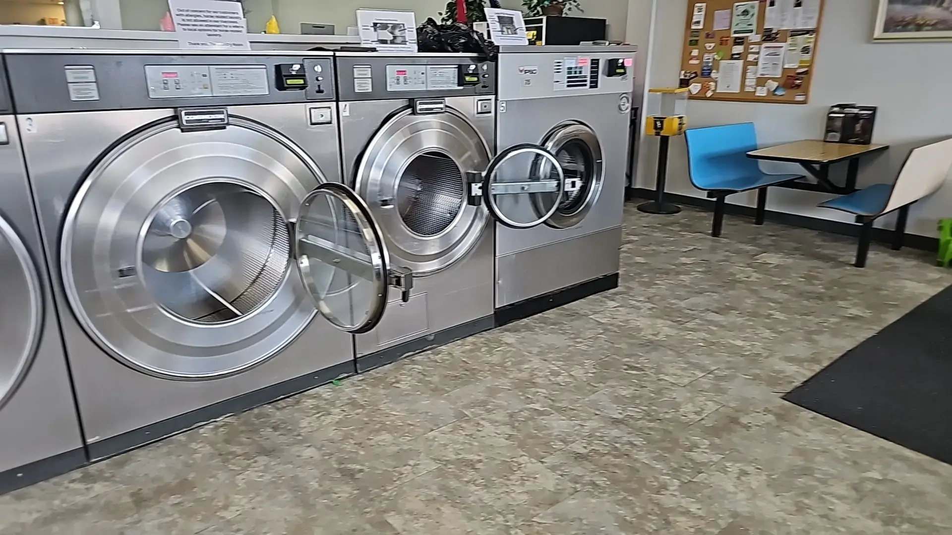 The Laundry Room thumbnail 18