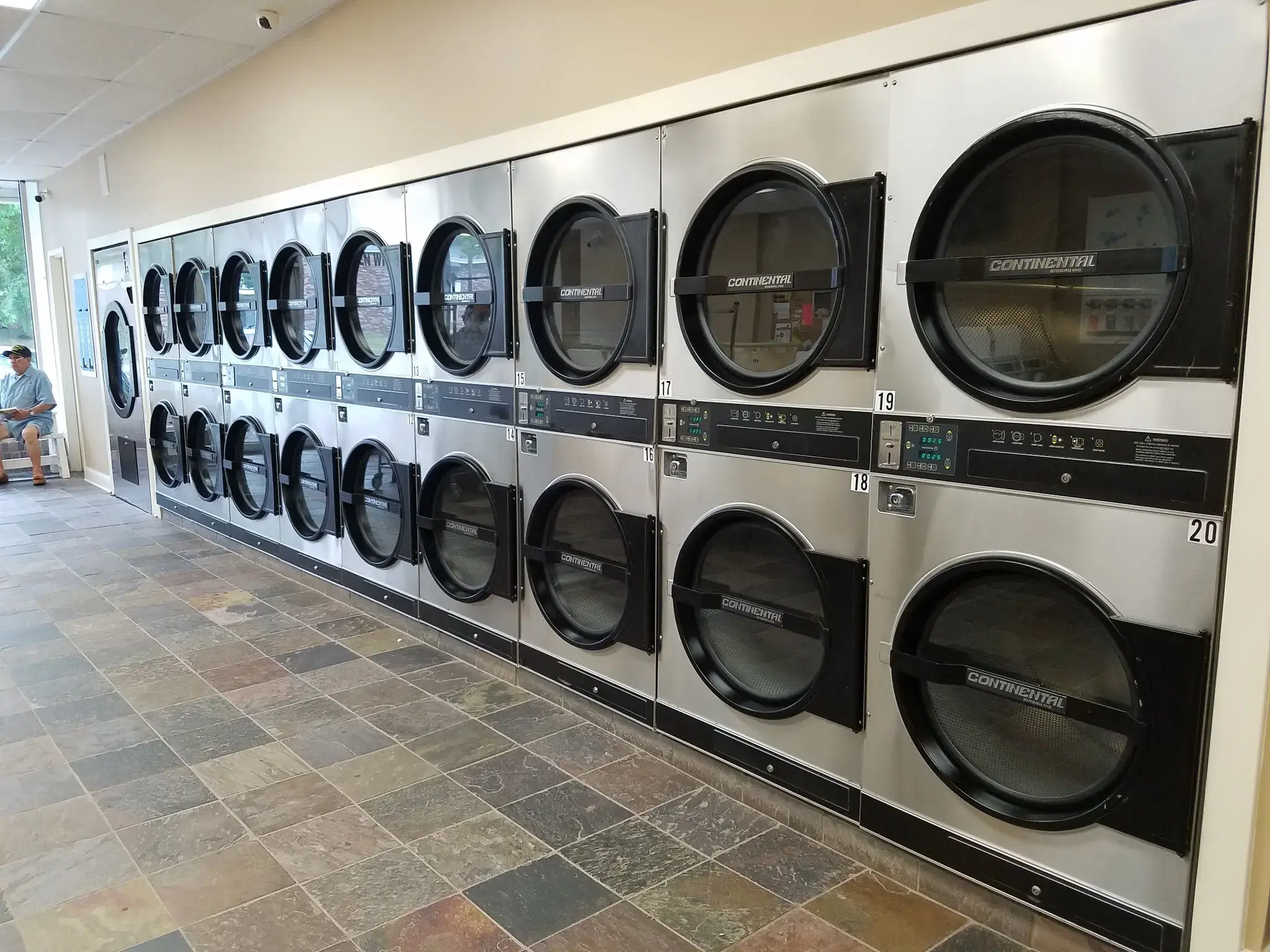 The Laundry Room thumbnail 17
