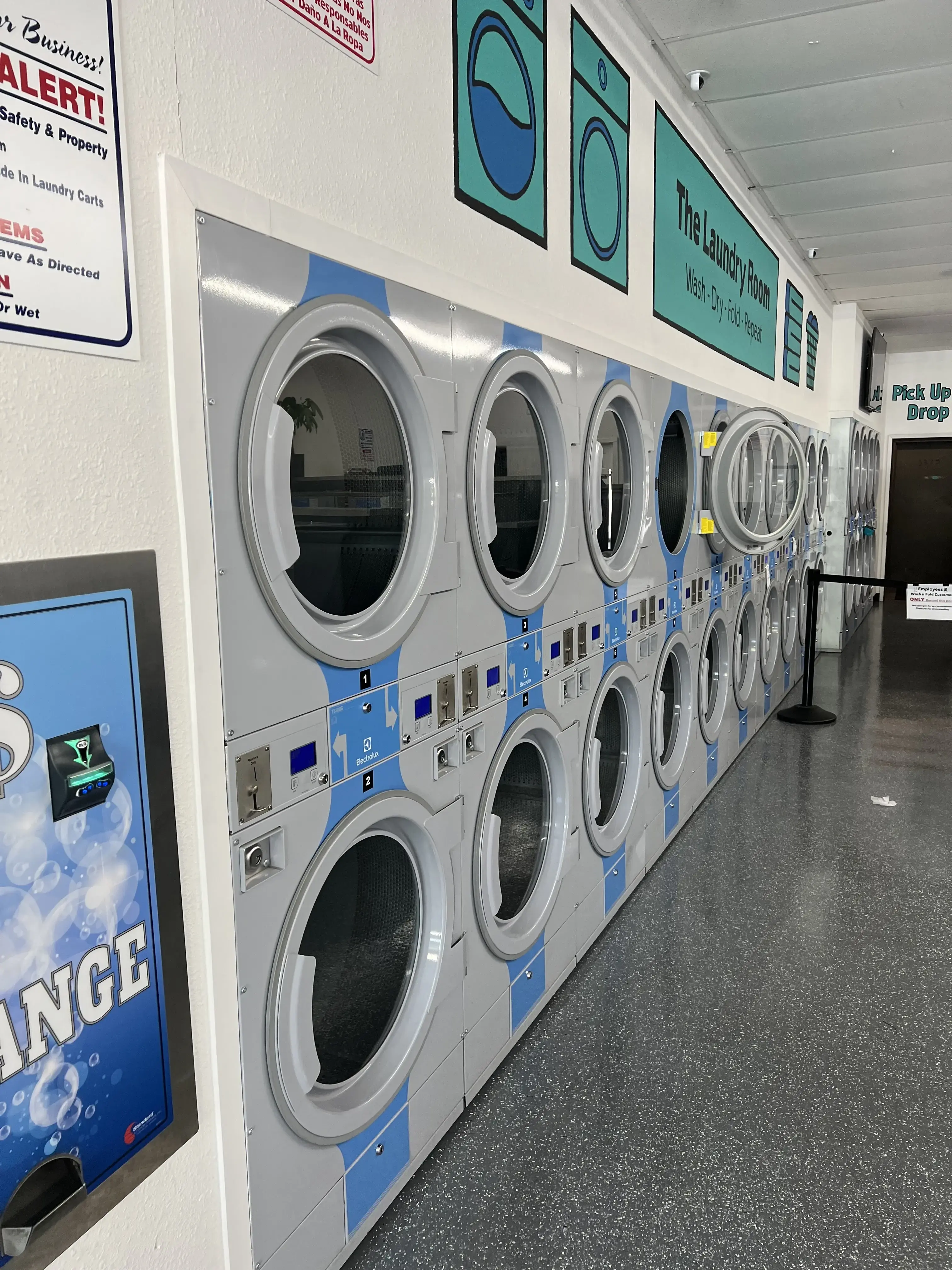 The Laundry Room (Napa at Redwood) thumbnail 1
