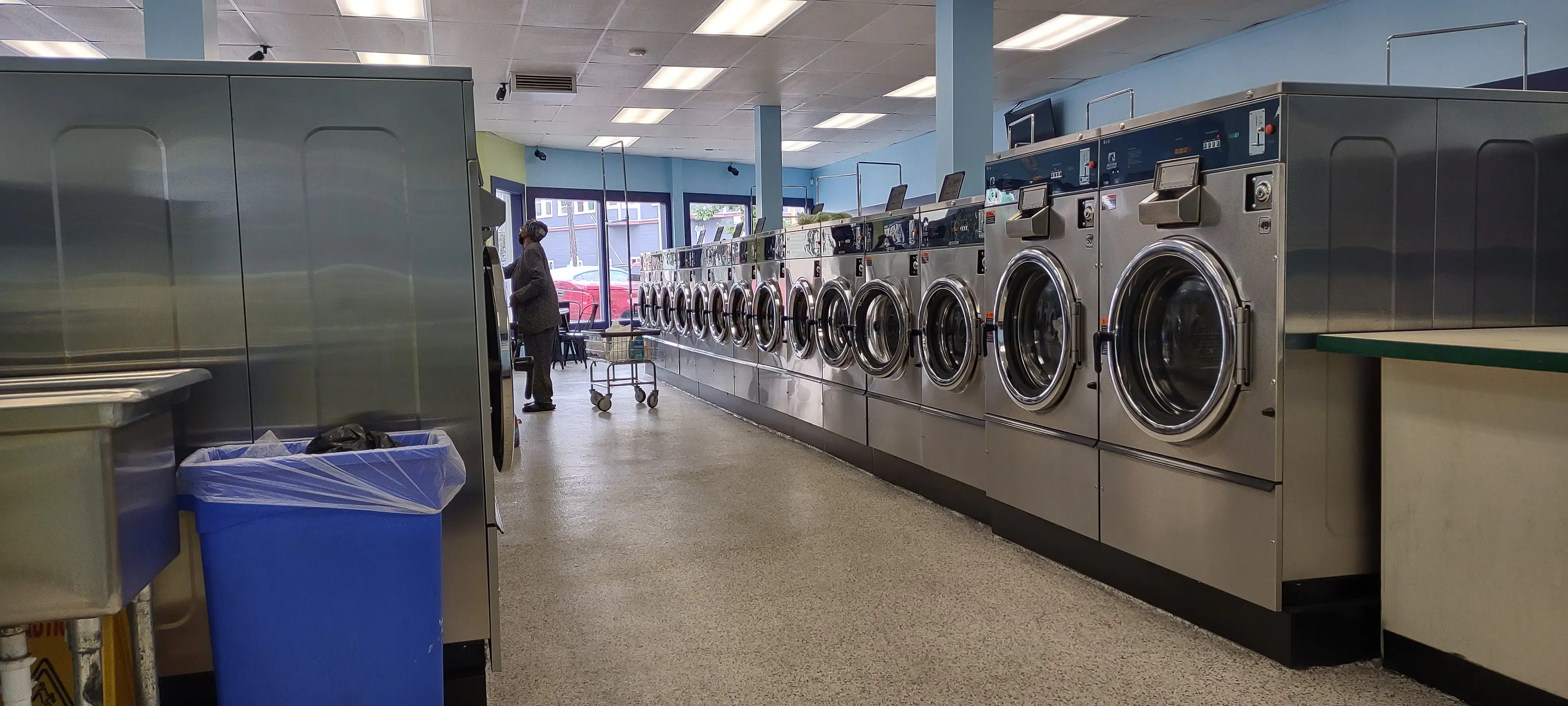 The Laundry Room thumbnail 18