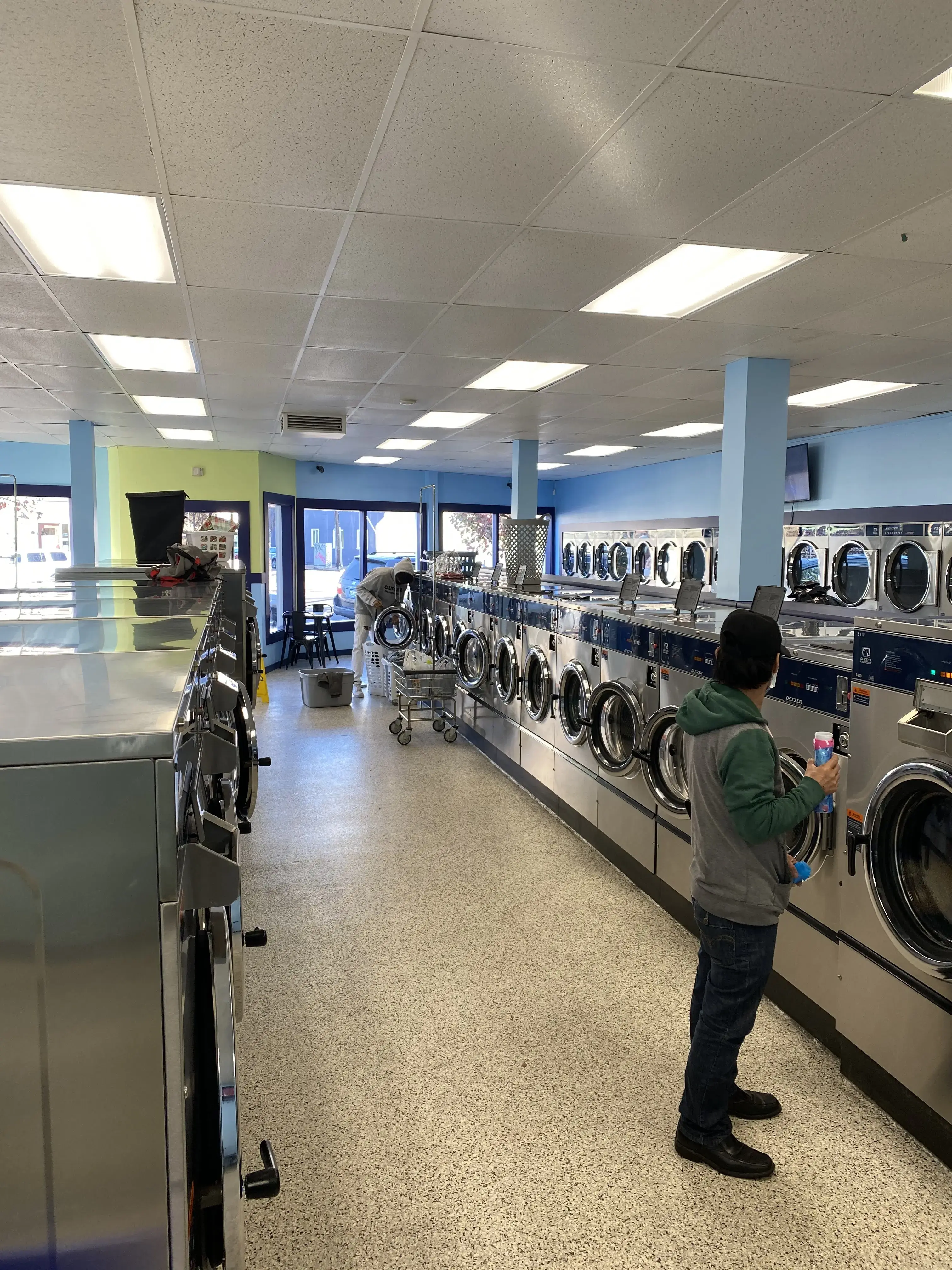 The Laundry Room - Image 20