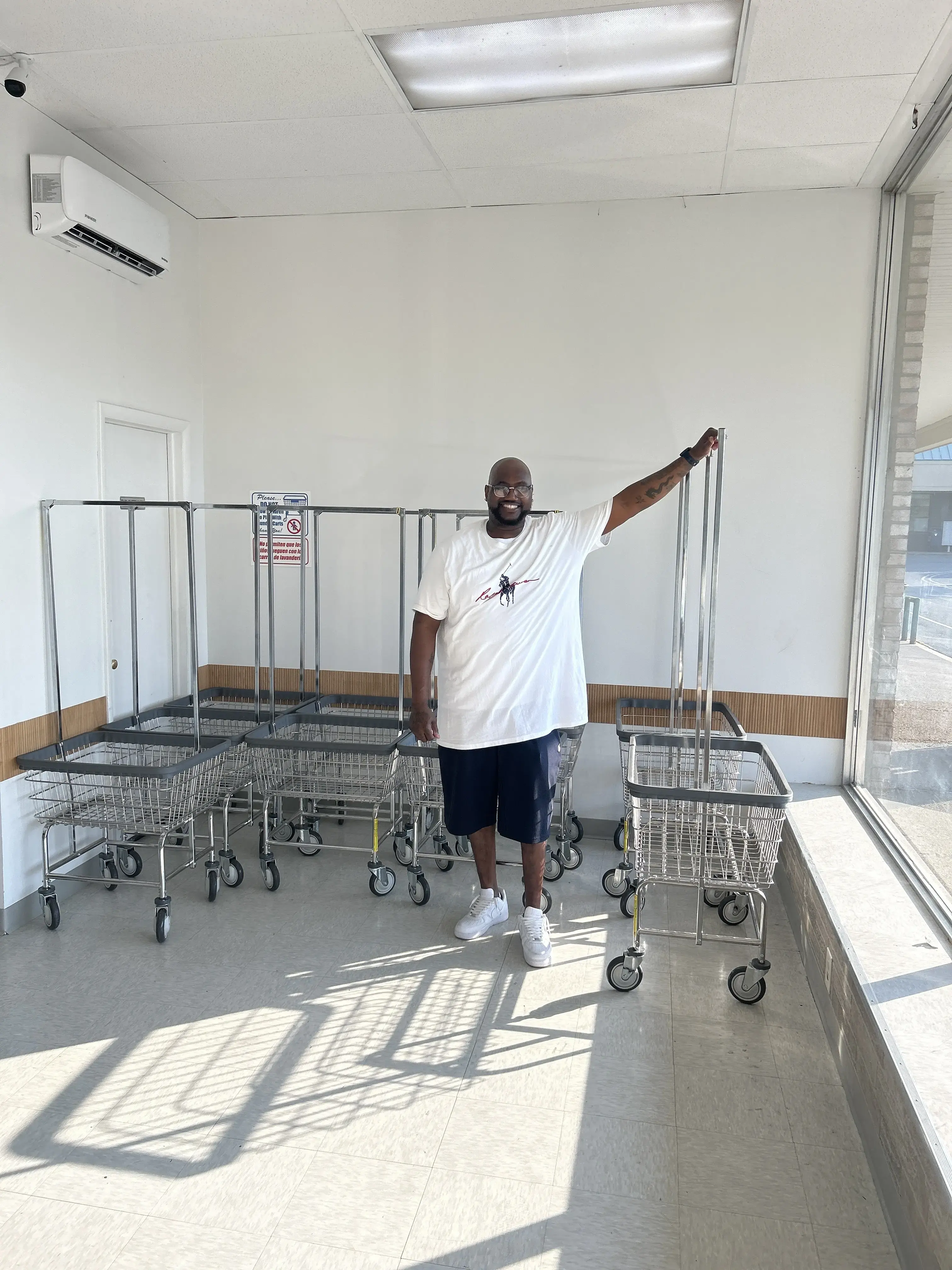 The Laundry Room Of Albany thumbnail 17