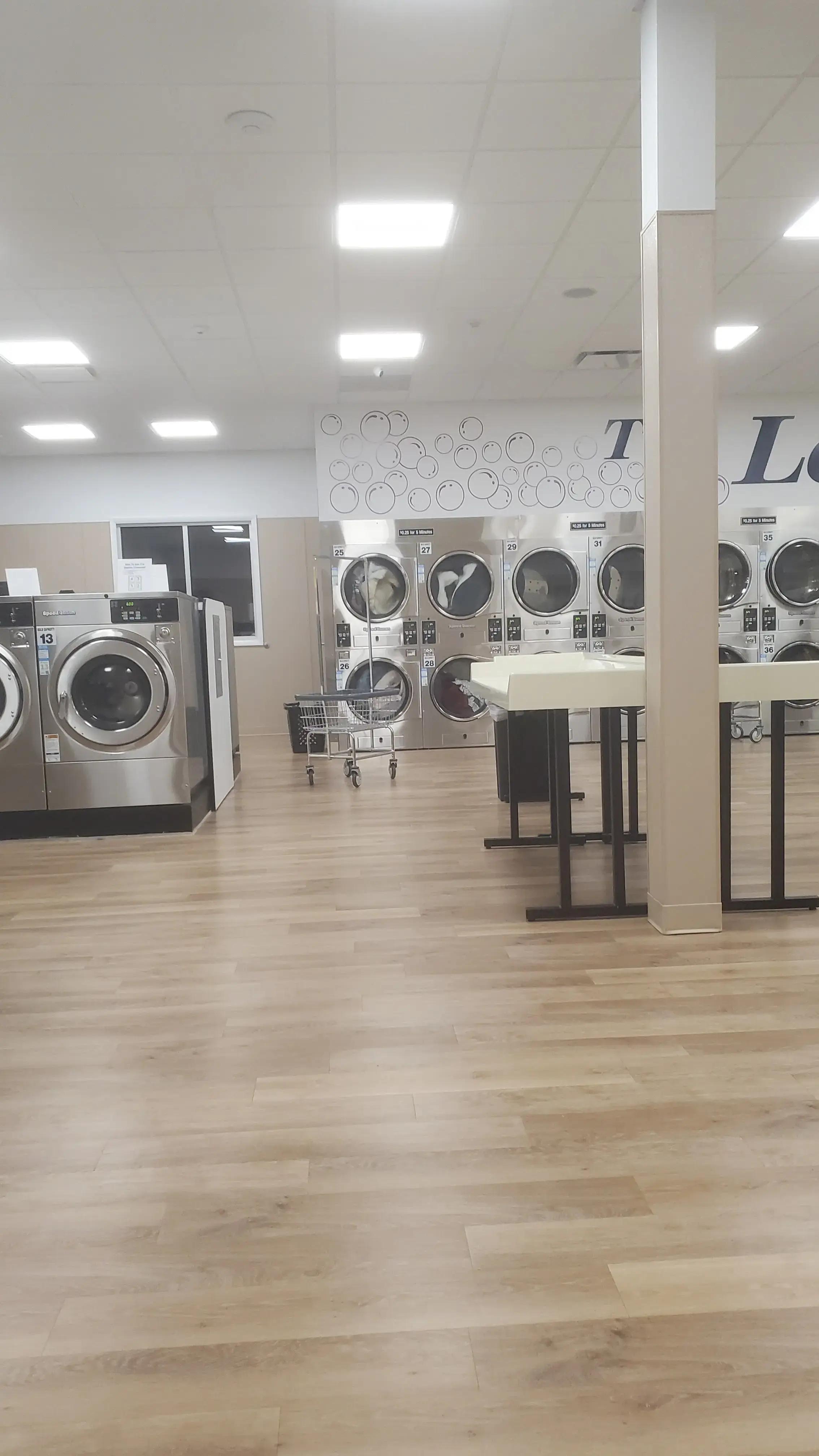 The Laundry Room Of Lake George - Image 14