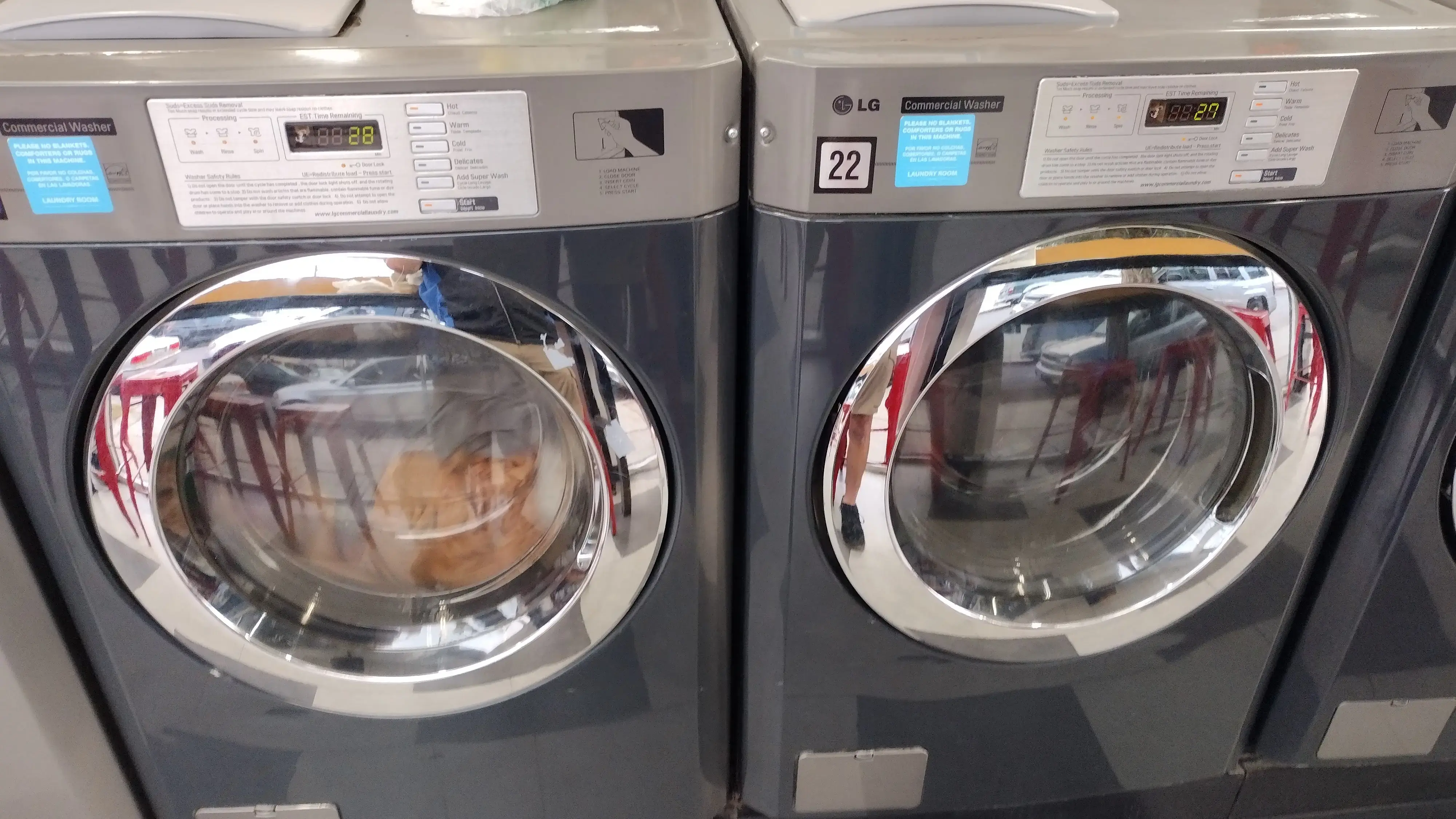 The Laundry Room of Palms - Image 17