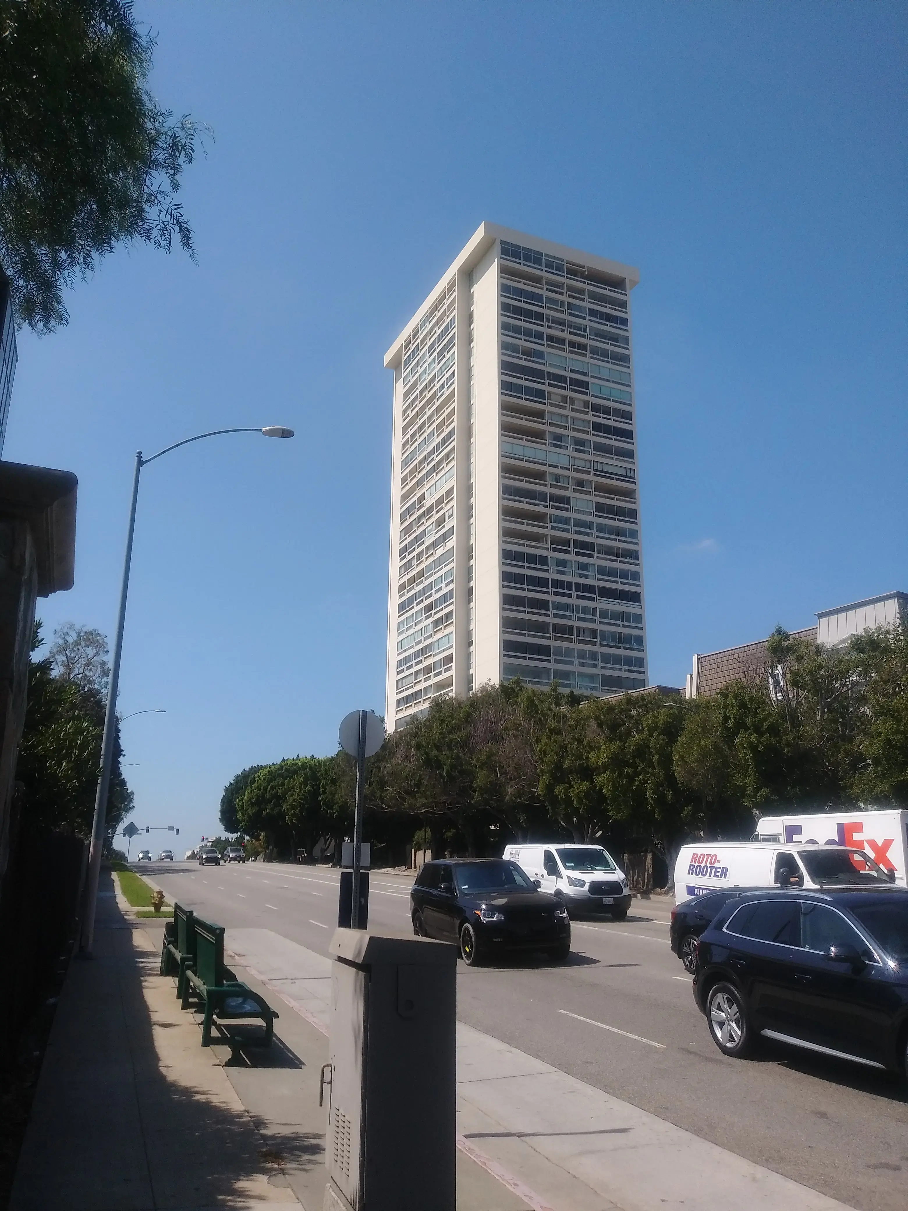 The Laundry Room of Palms thumbnail 7