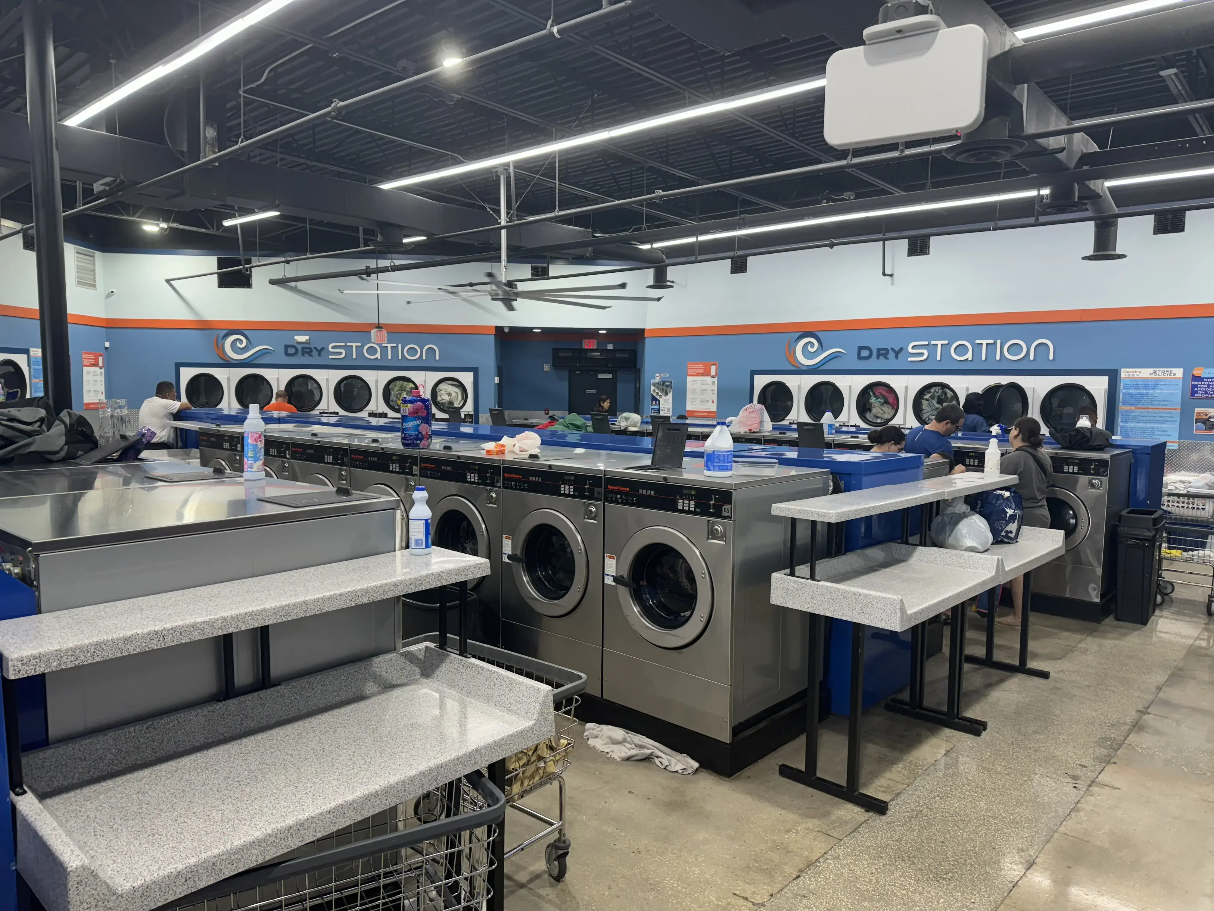 The Laundry Room - Image 9