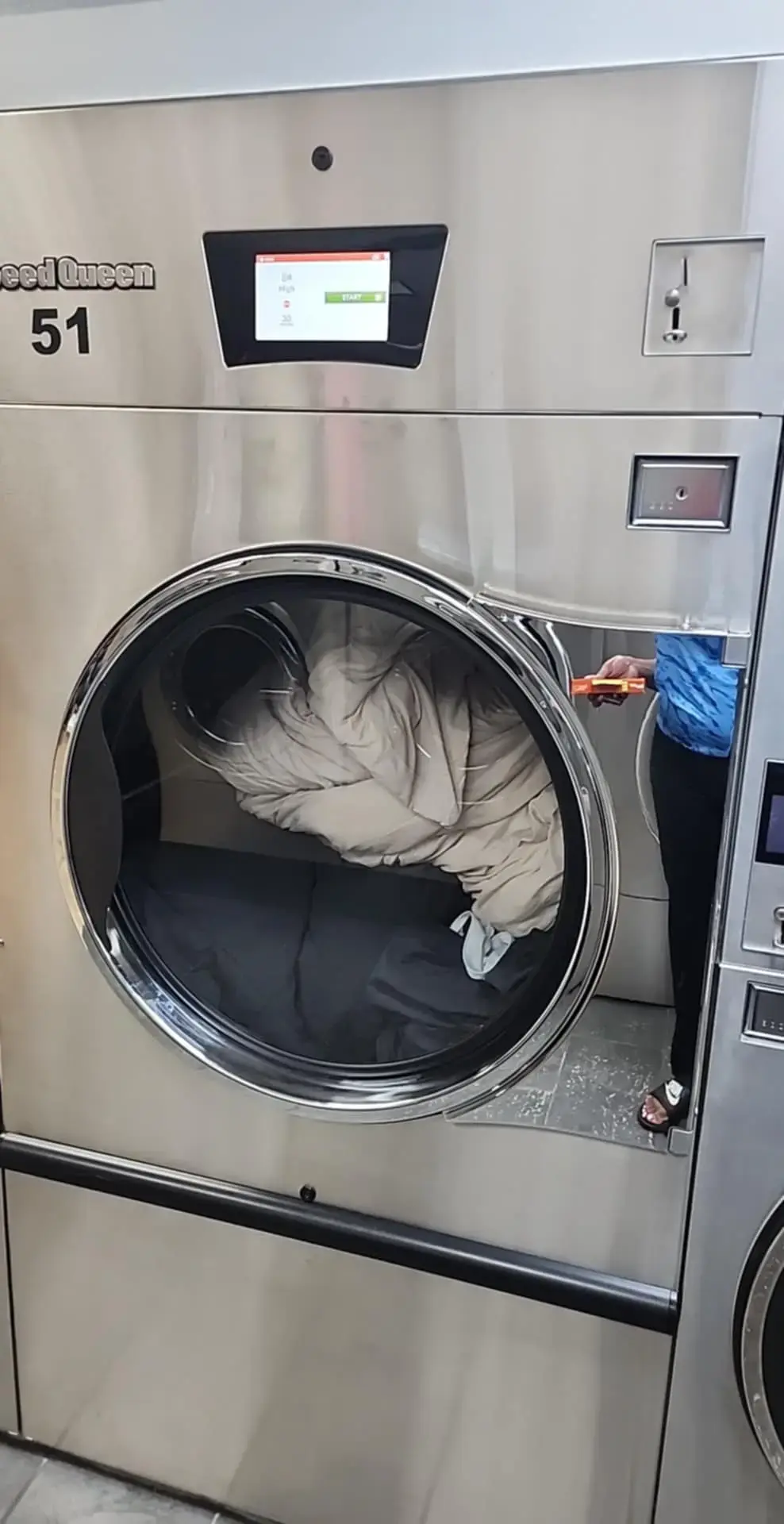 The Laundry Room - Image 11