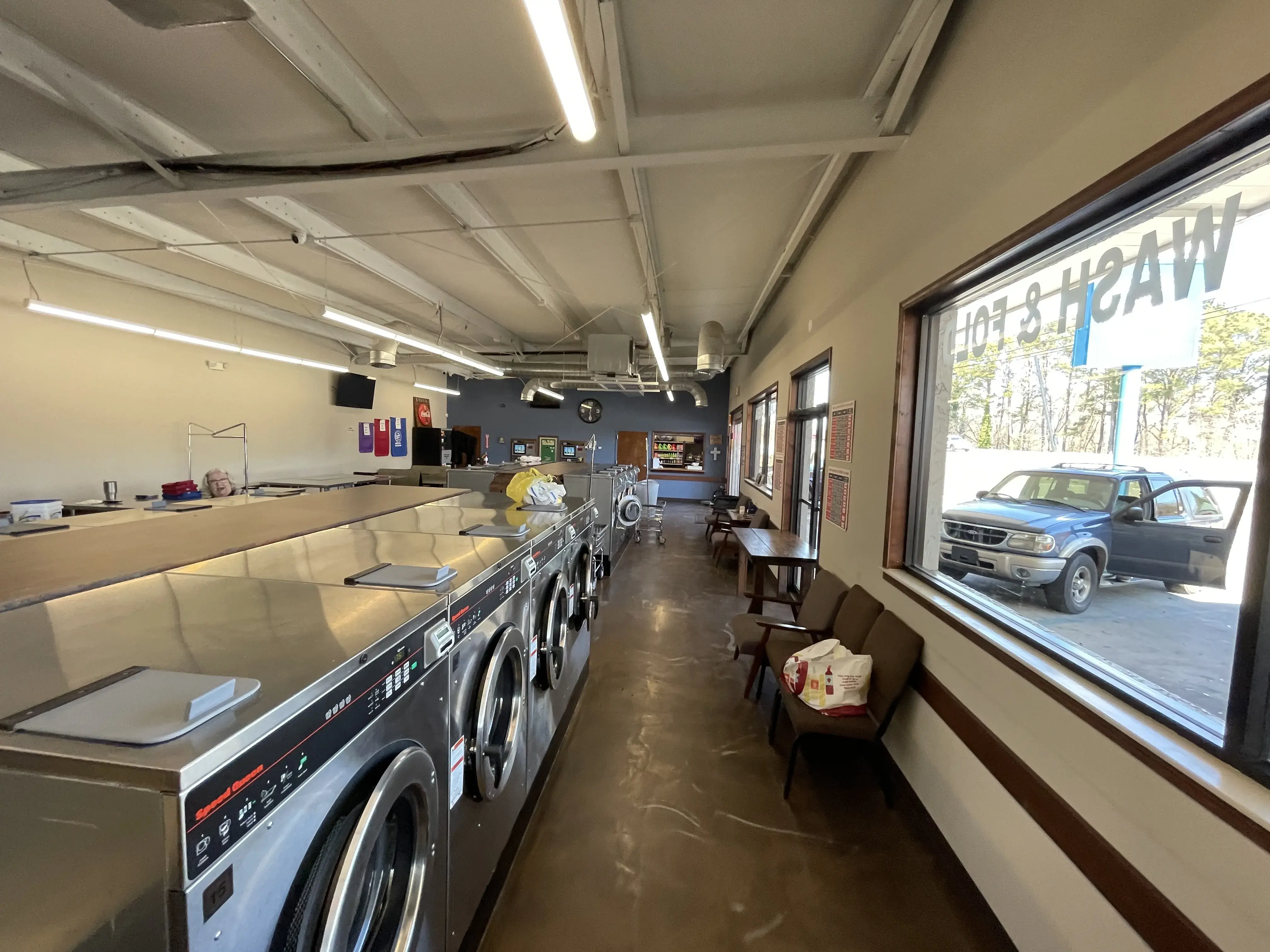 The Laundry Room thumbnail 2