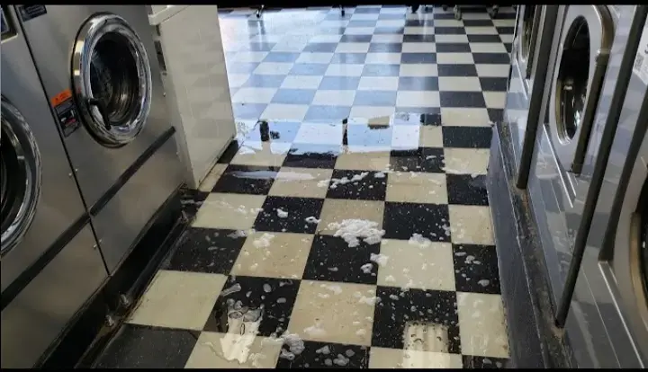 The Laundry Room thumbnail 2