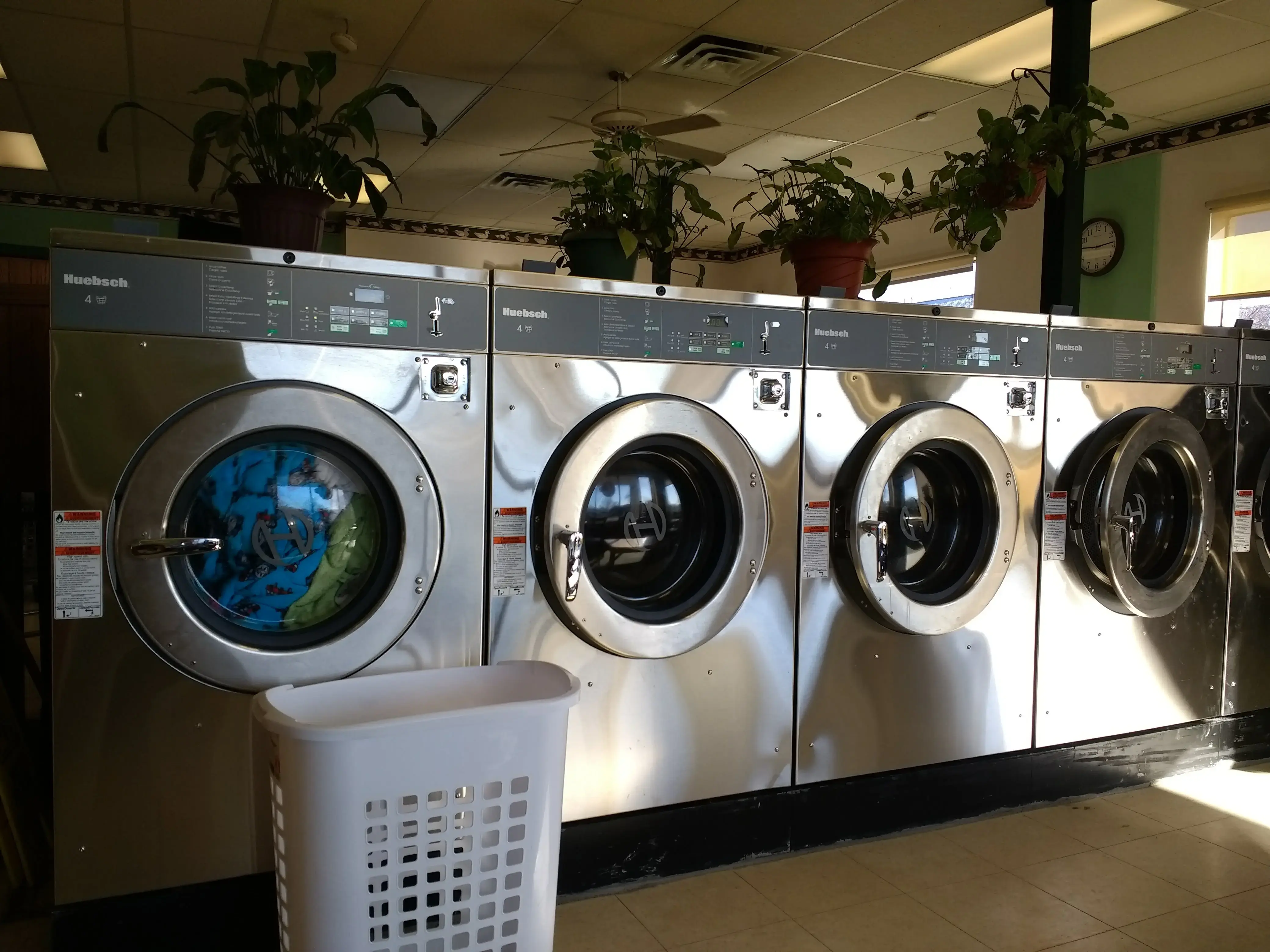 The Laundry Room thumbnail 20