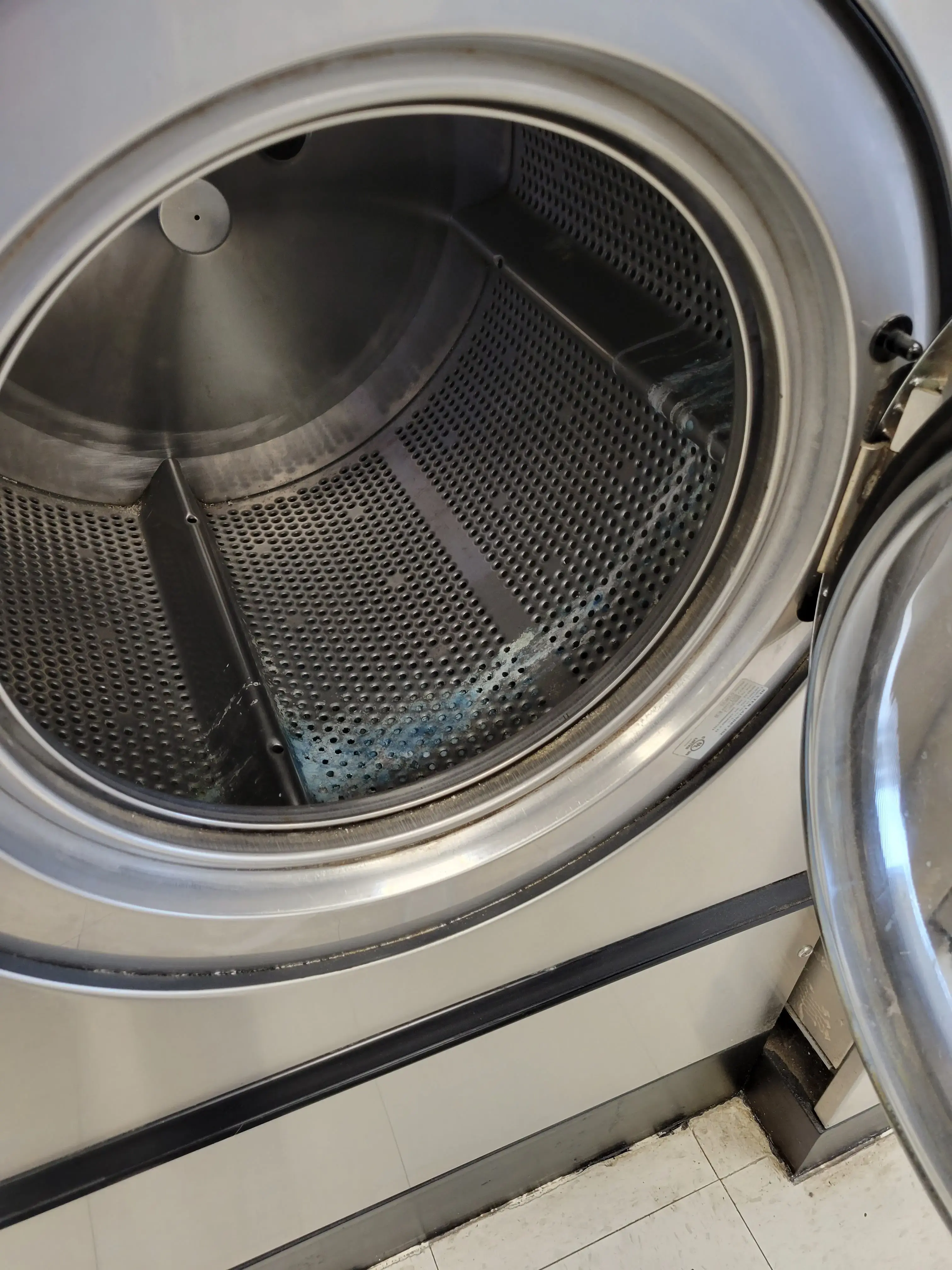 The Laundry Room thumbnail 5