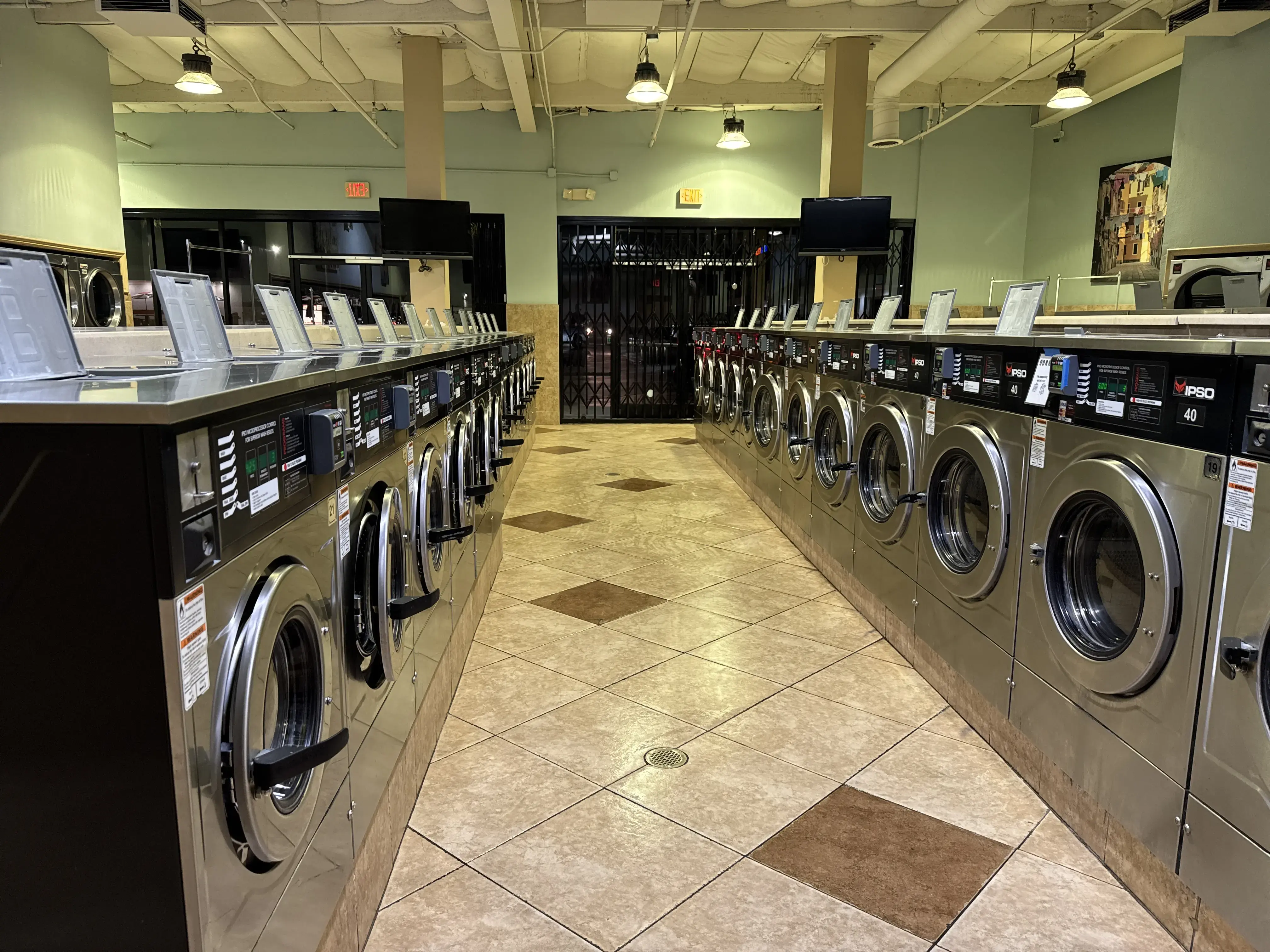 The Laundry Room - Image 3