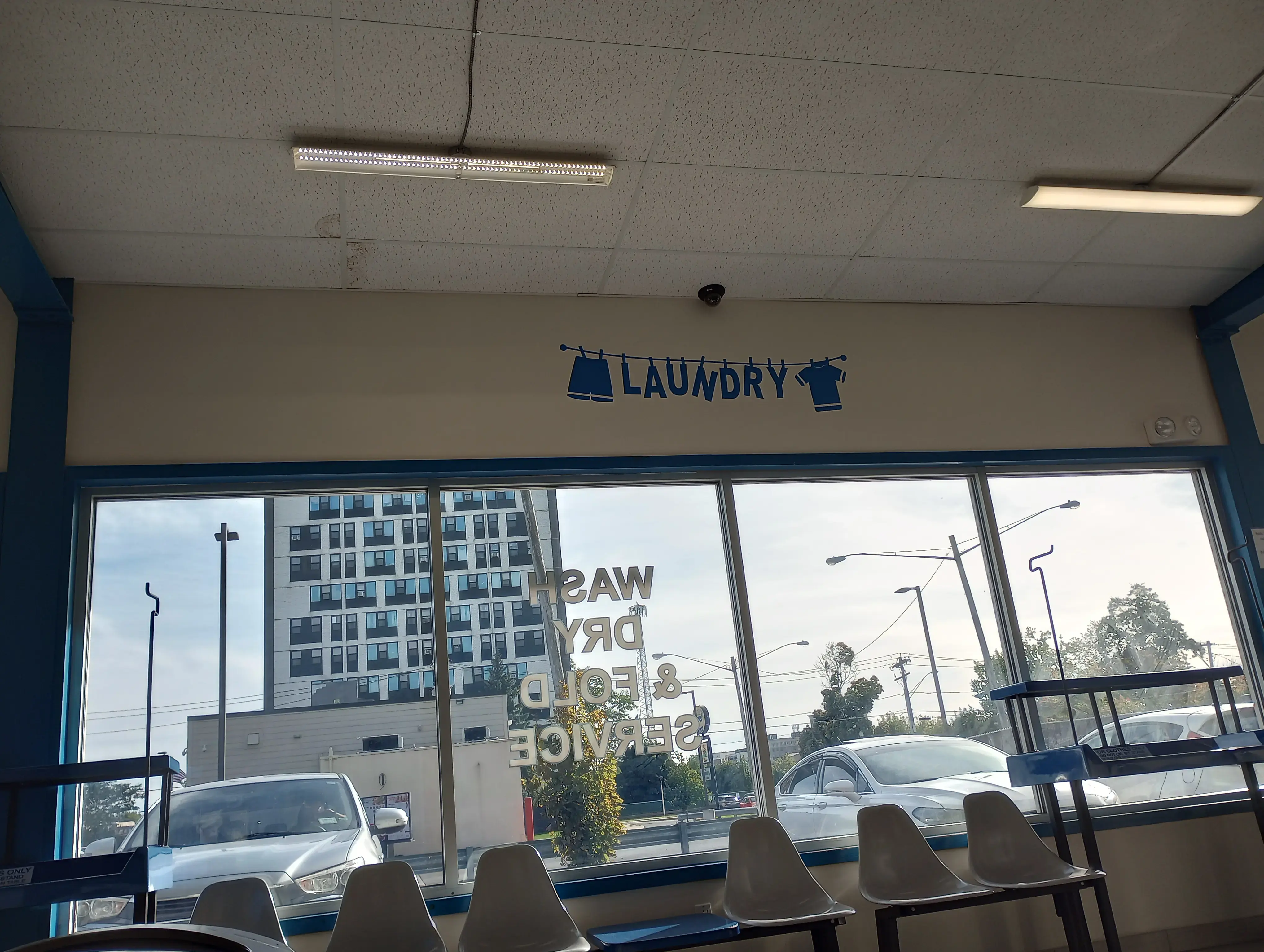 The Laundry Room thumbnail 16