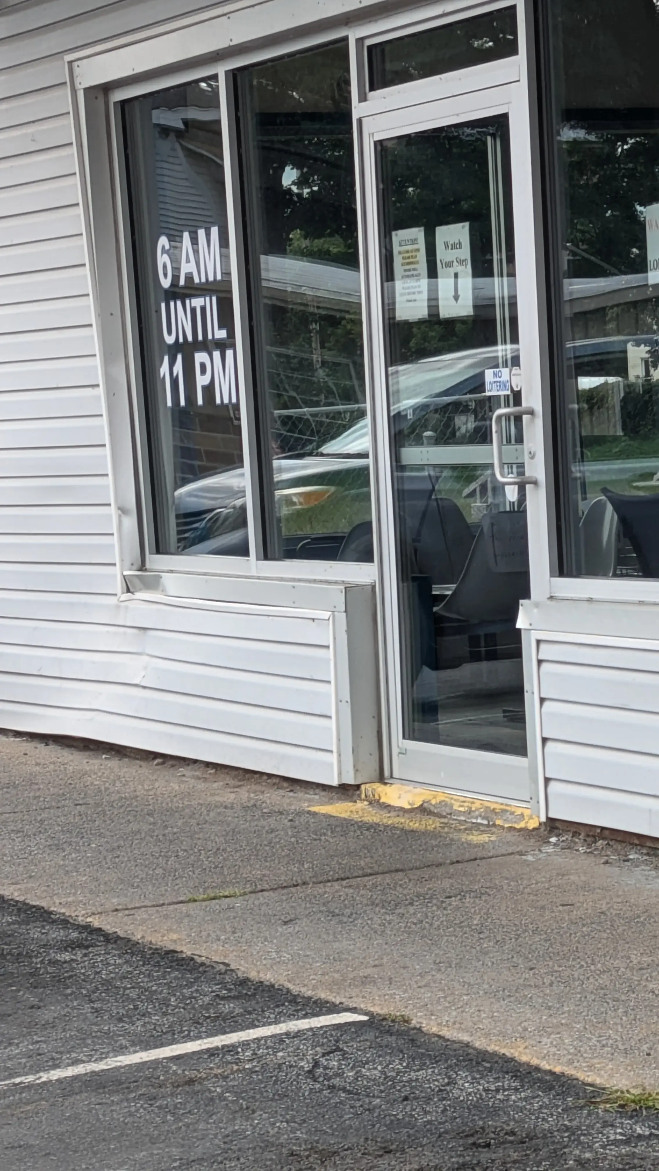 The Laundry Room - Image 20