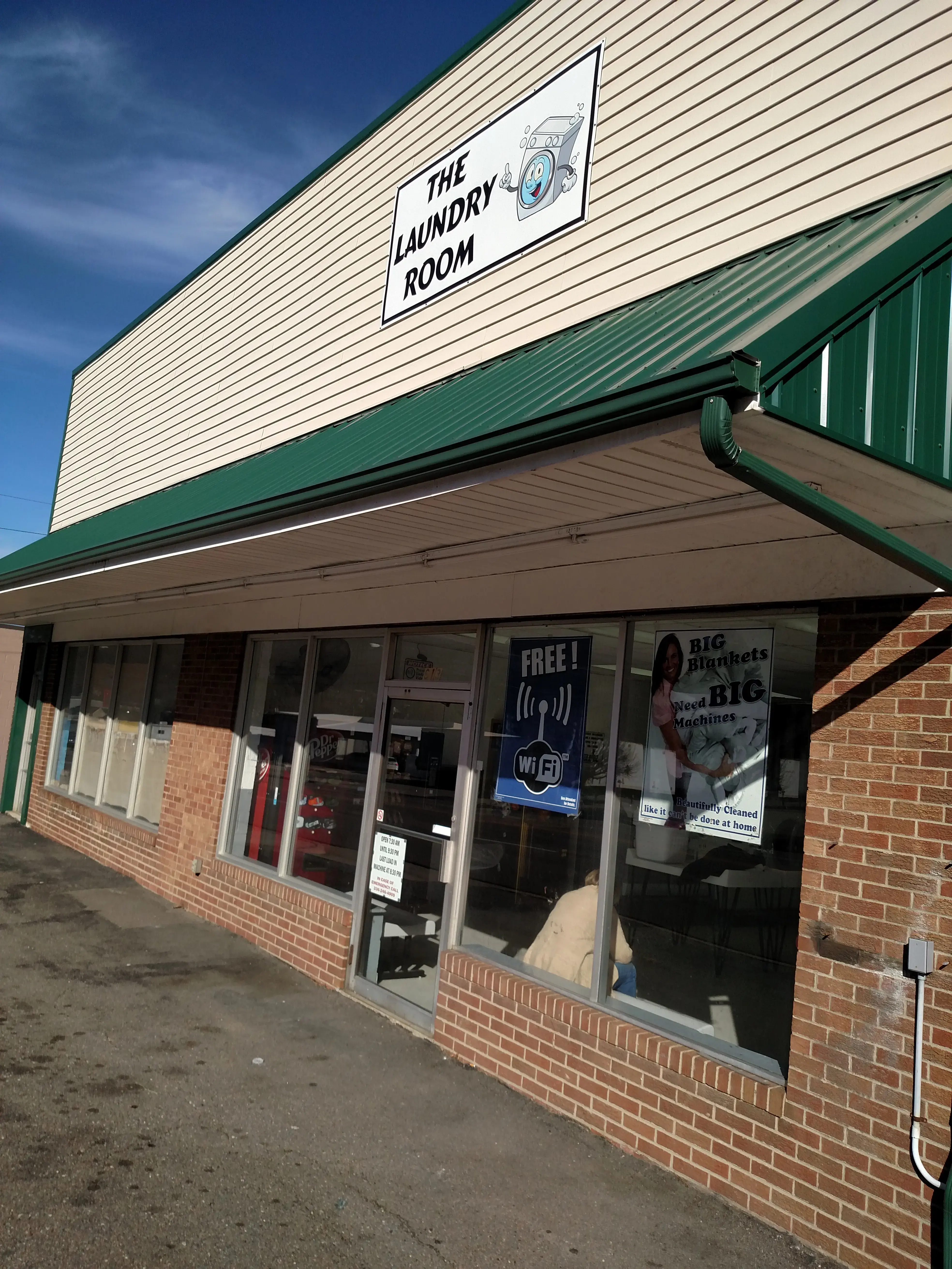 The Laundry Room thumbnail 9