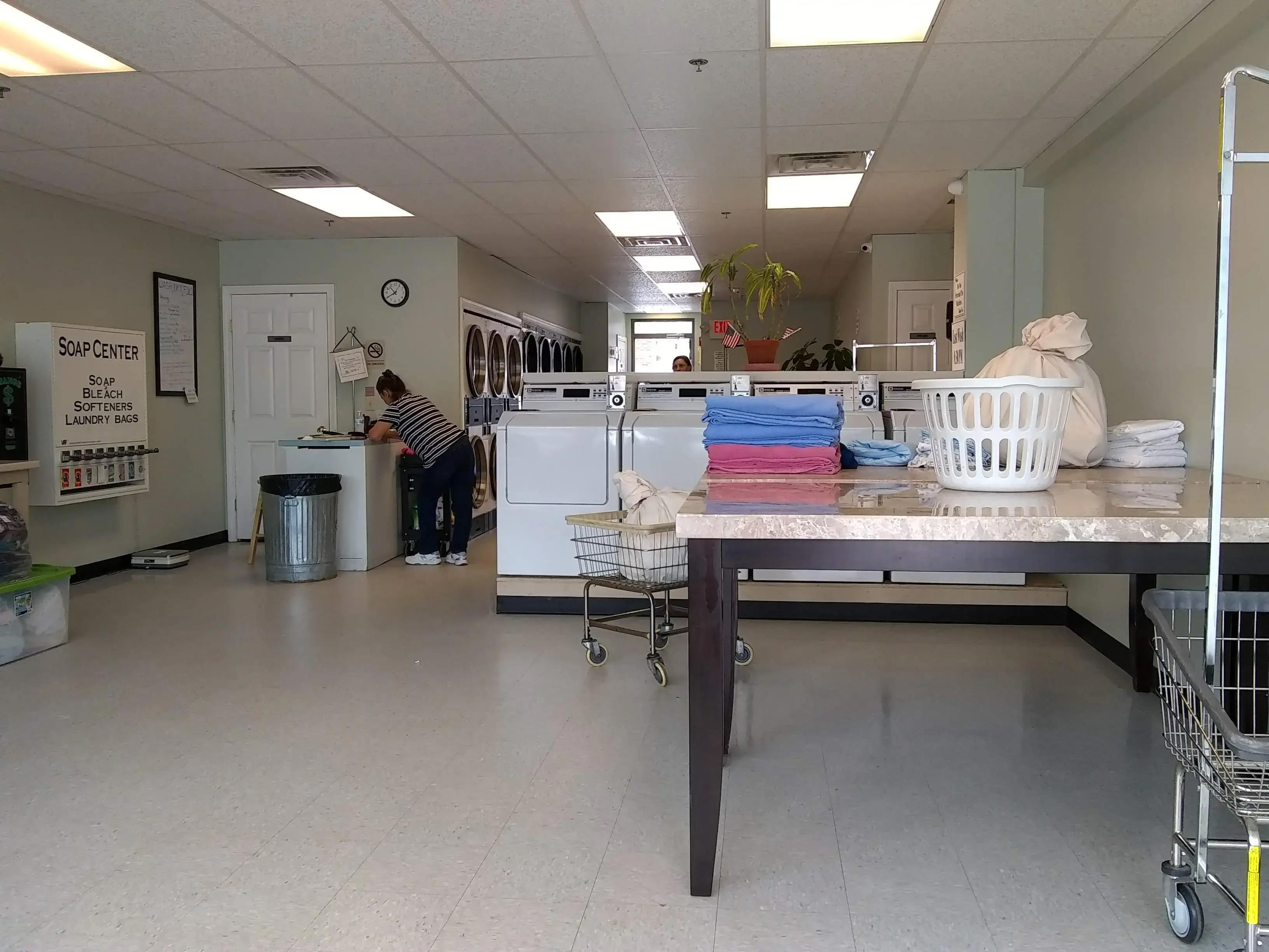 The Laundry Room thumbnail 2