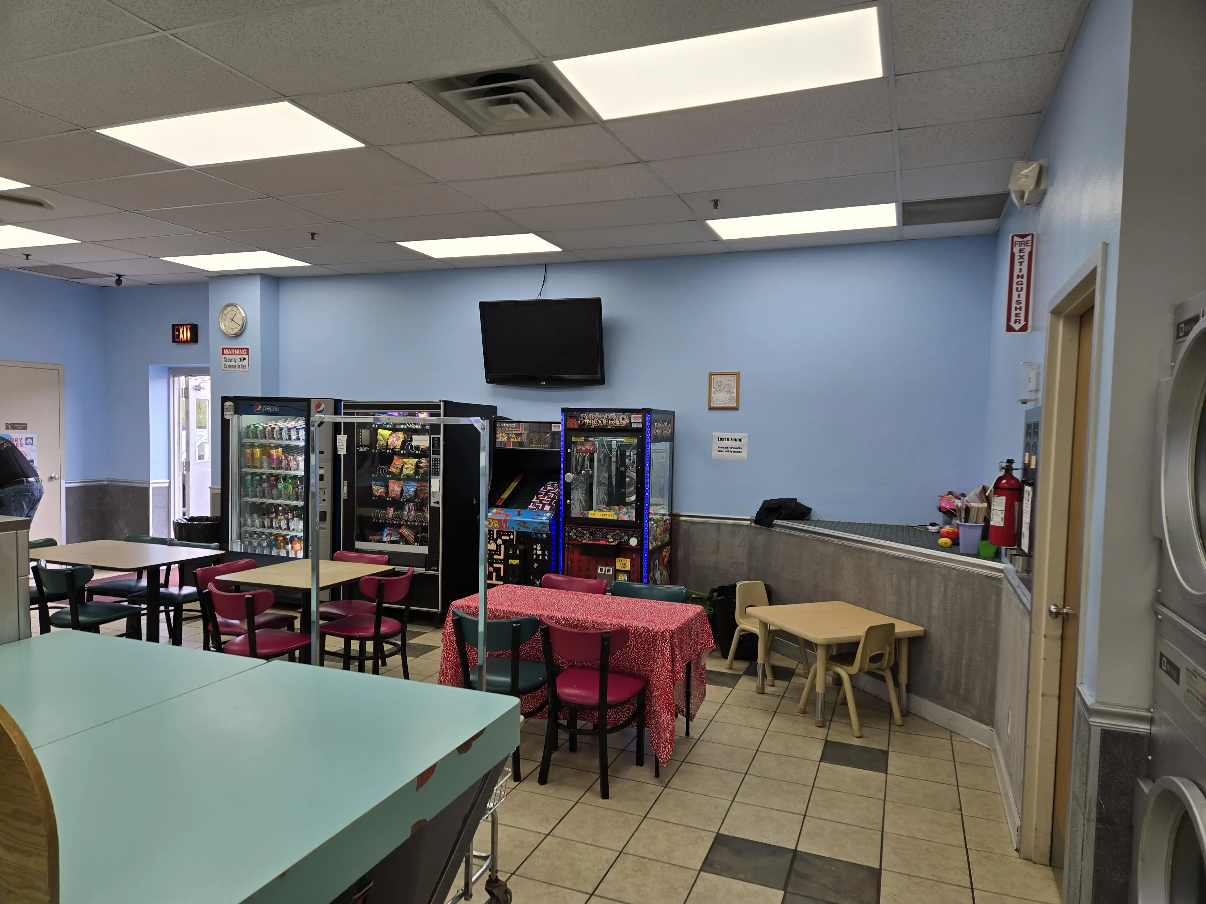 The Laundry Shop - Image 14