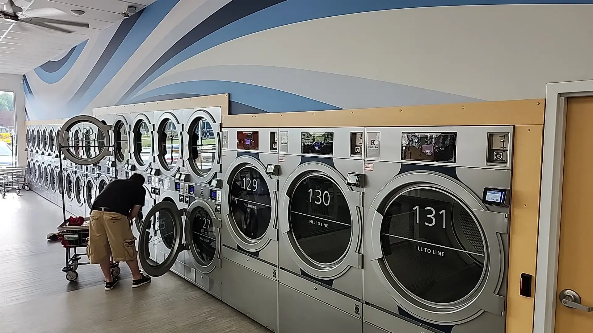 The Laundry Spot - Hamilton - Image 6