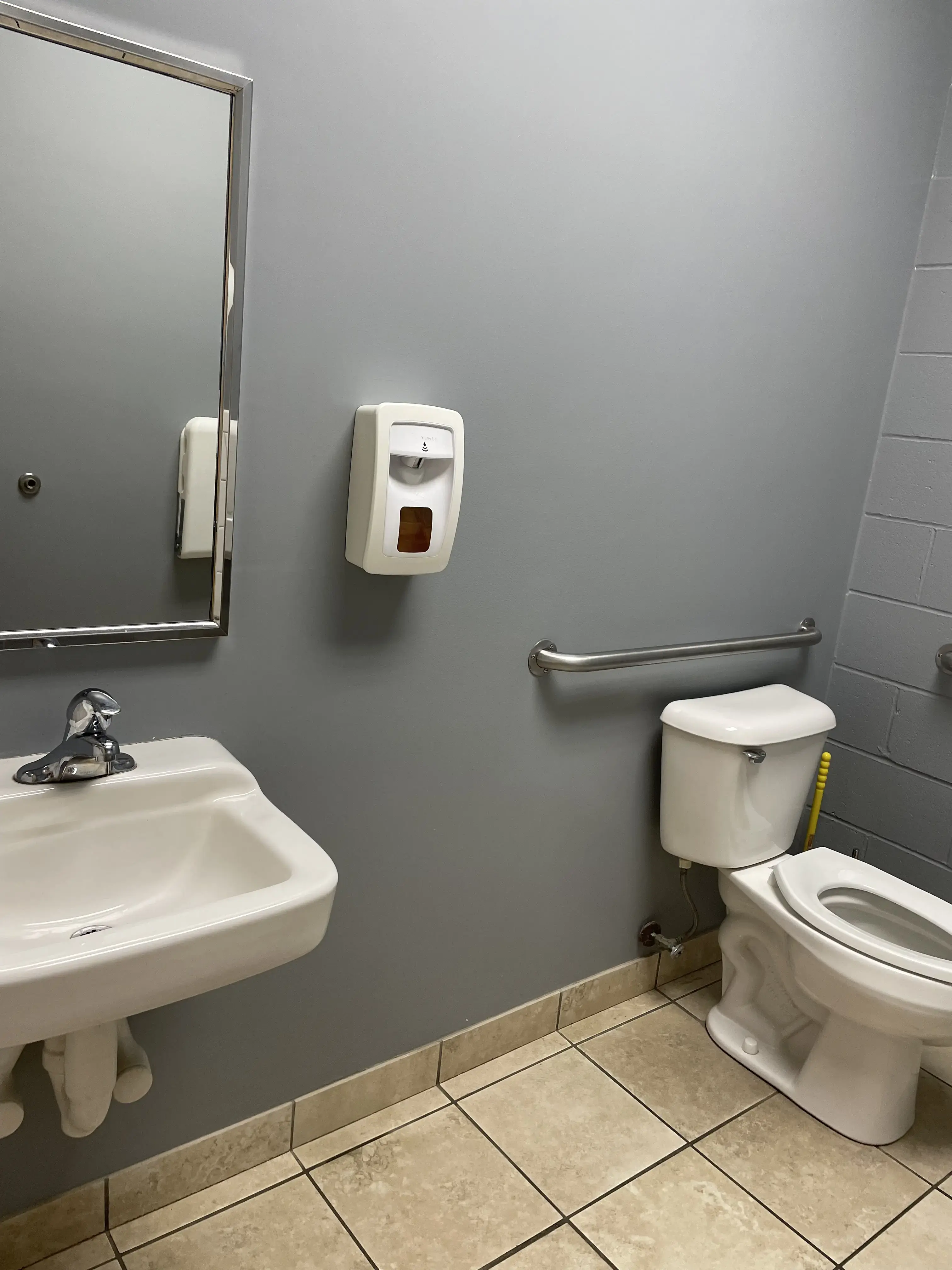 The Laundry Spot - Middletown on Atco thumbnail 17