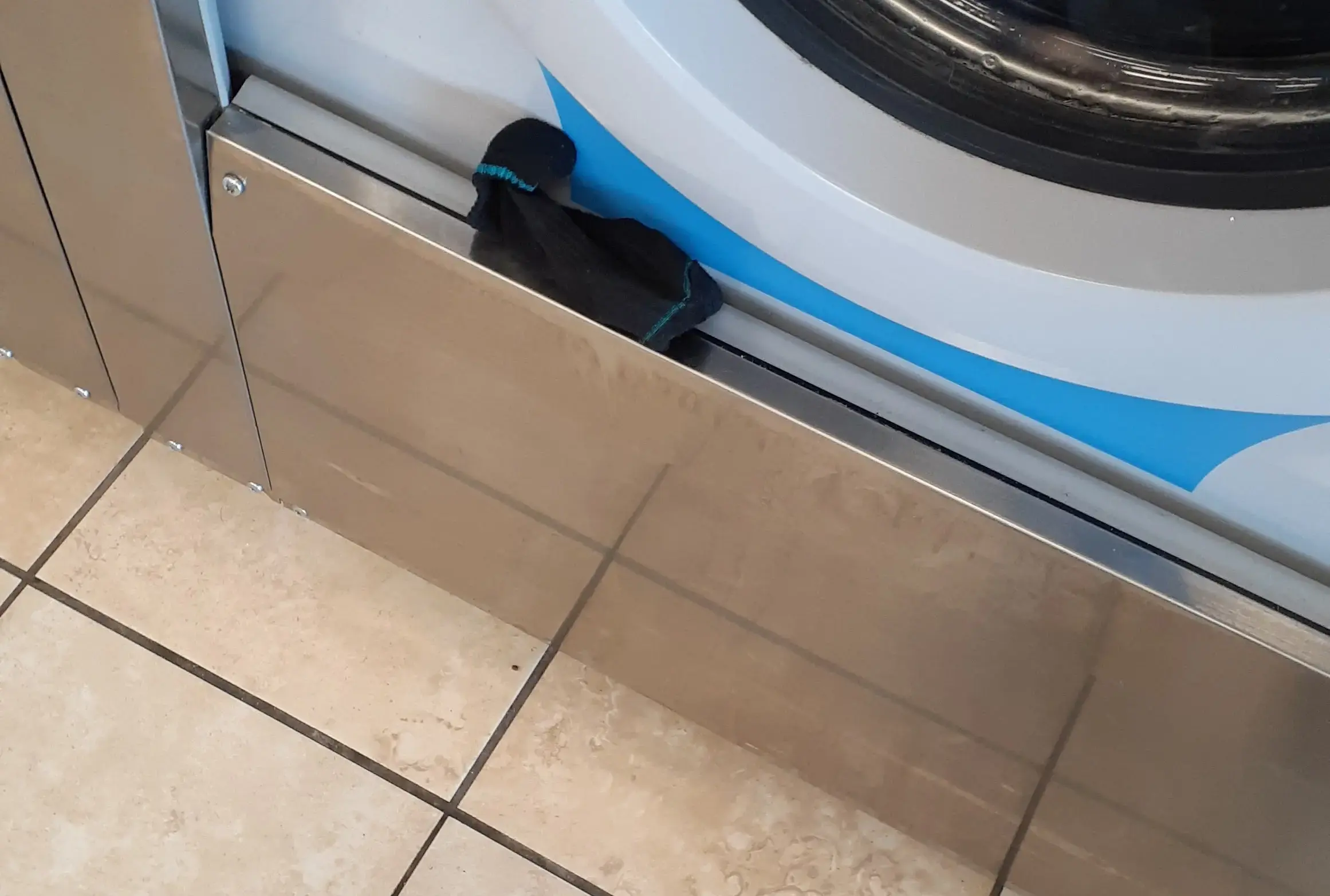 The Laundry Spot - Middletown on Atco - Image 9