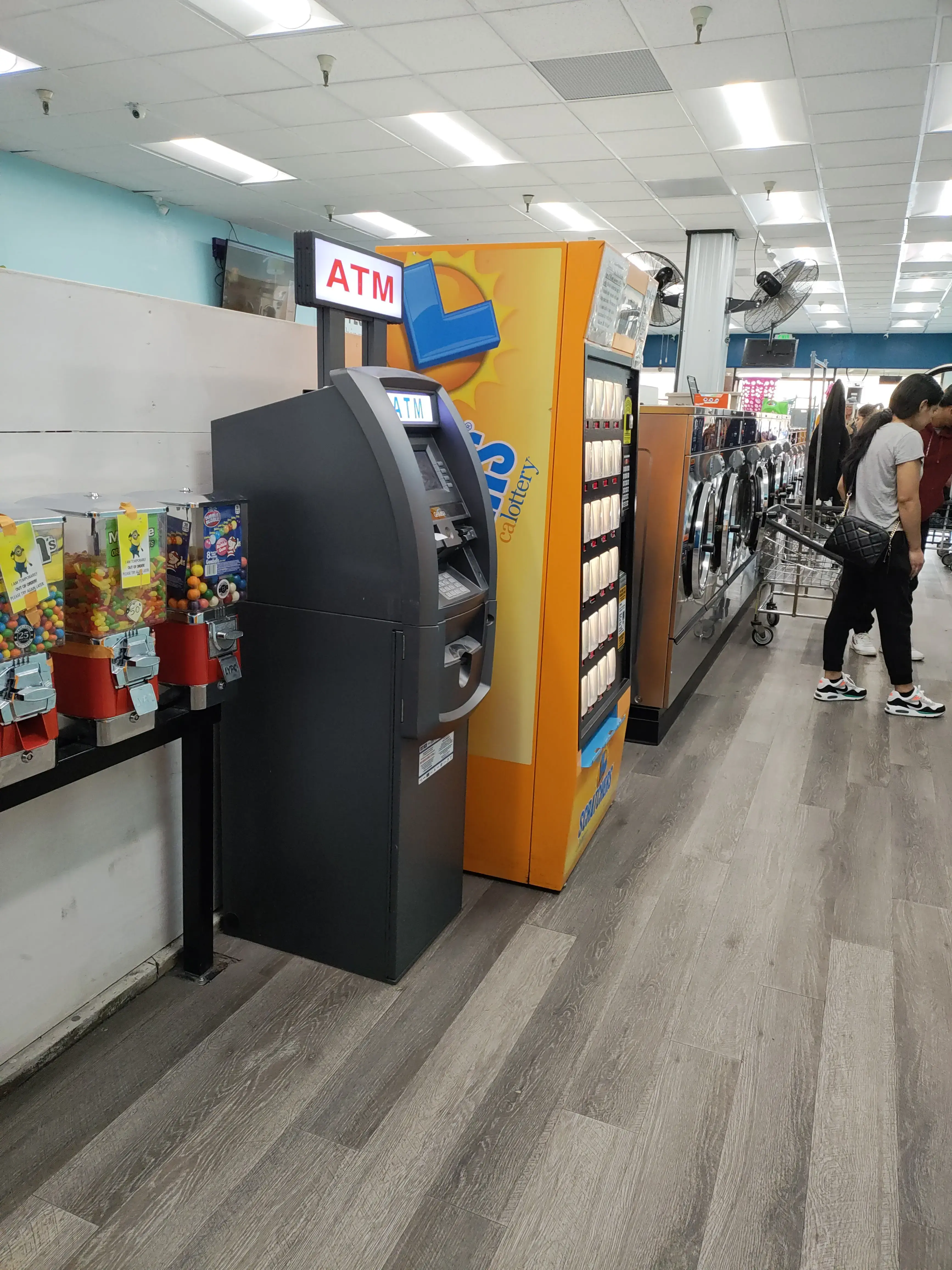 The Laundry Spot - Image 15