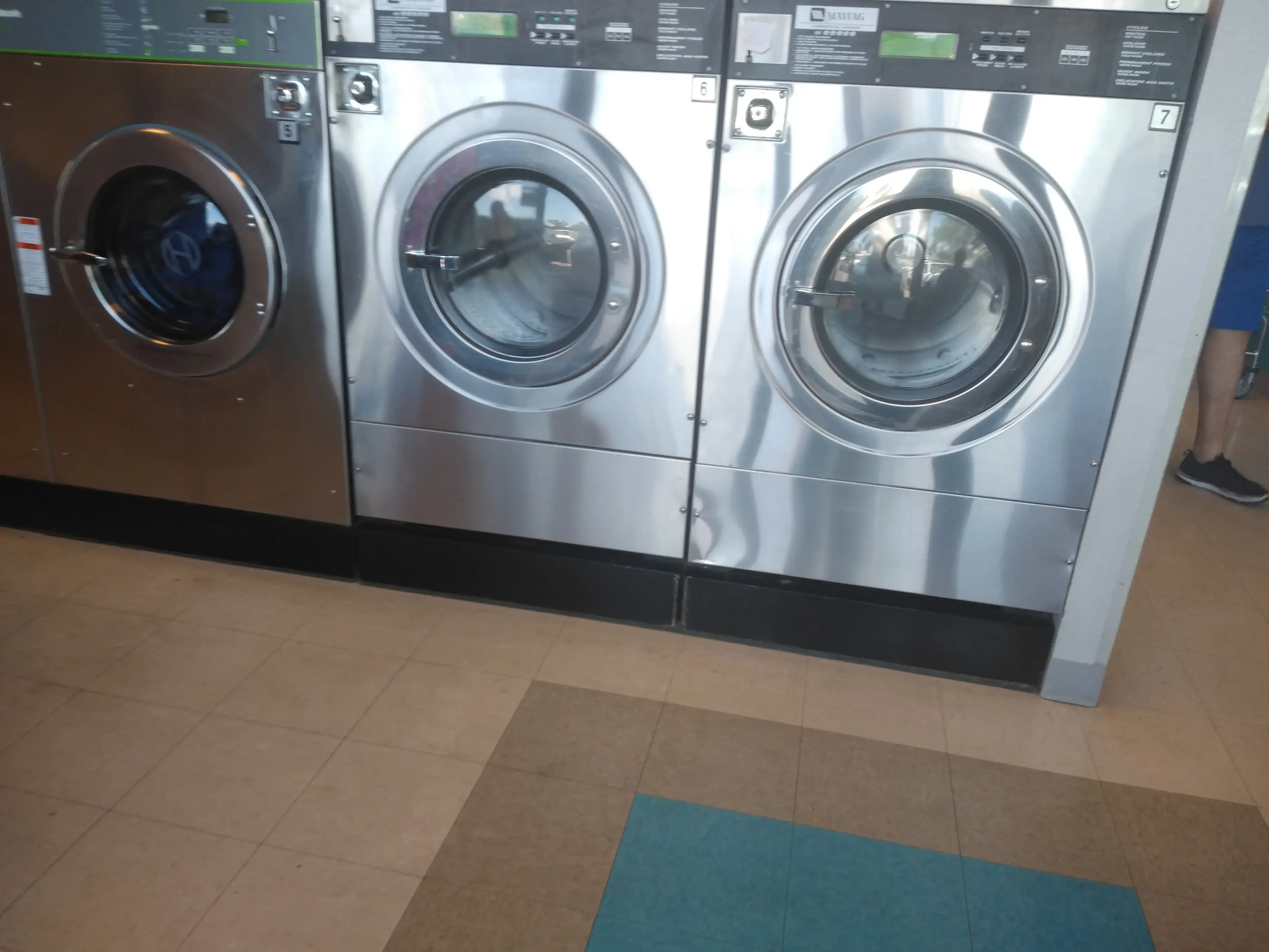 The Laundry Spot thumbnail 16