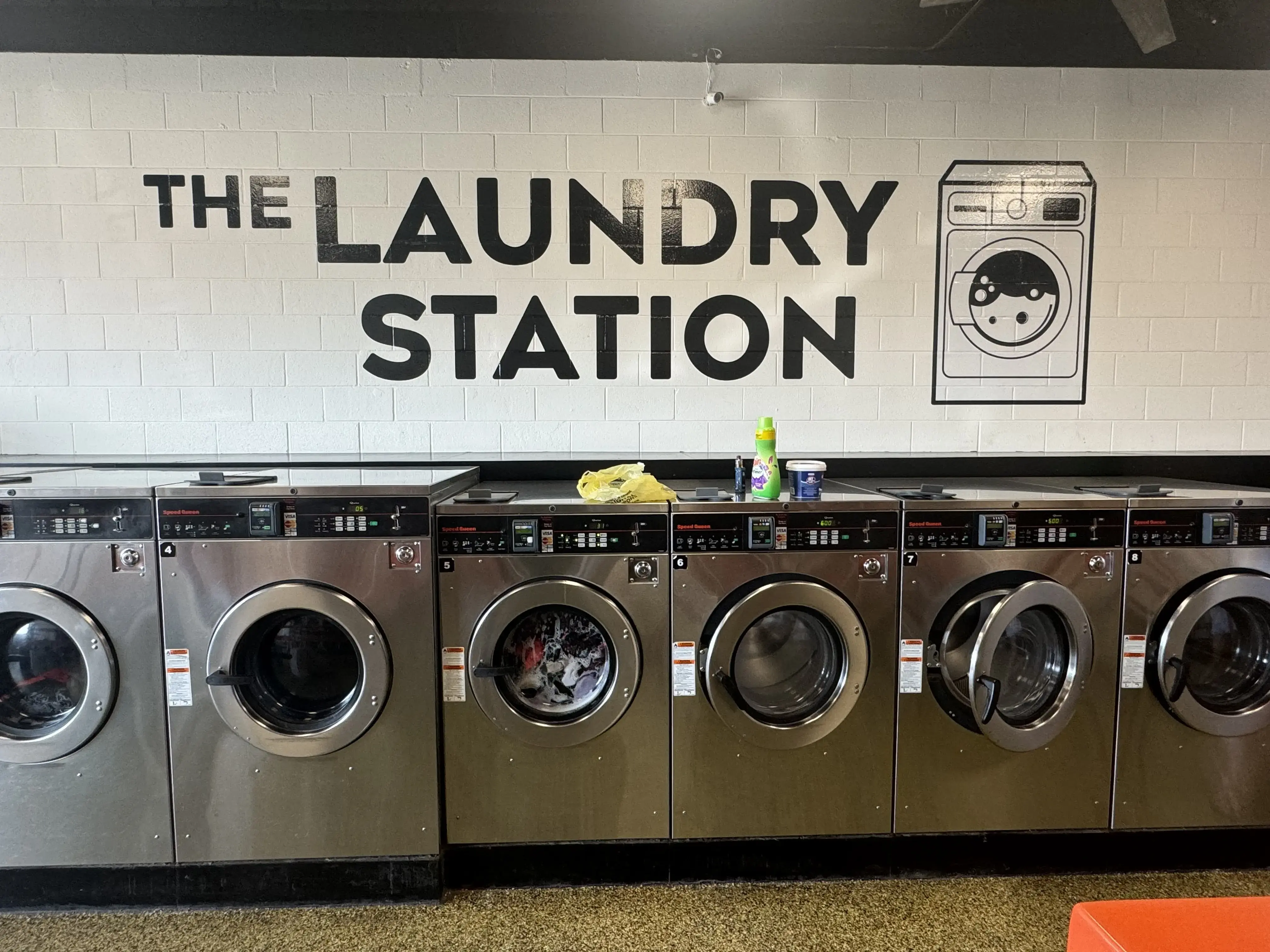 The Laundry Station - Broad St. - Image 4
