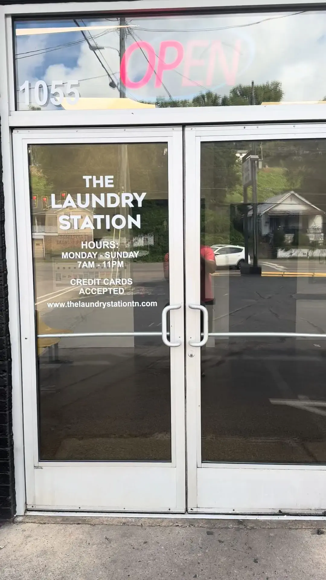 The Laundry Station - Lynn Garden thumbnail 8