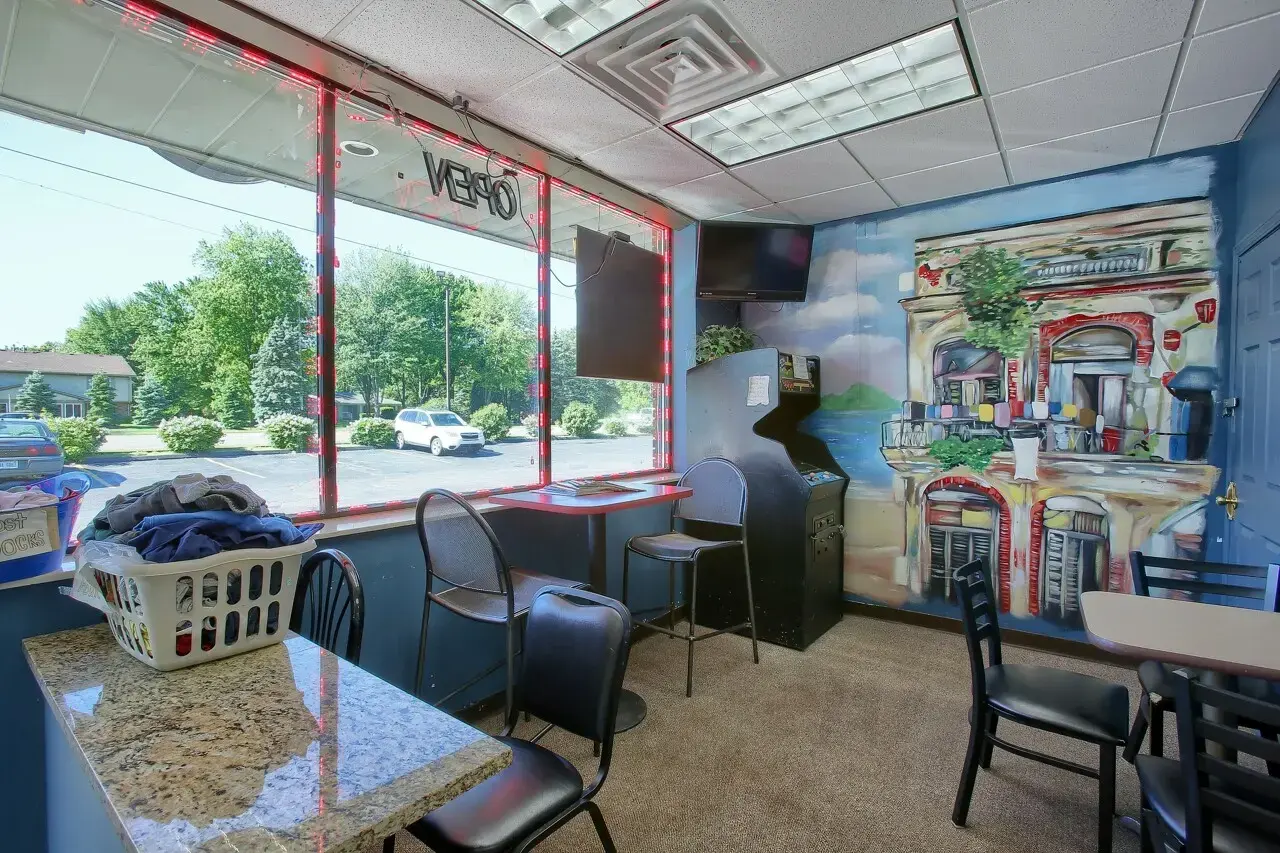 The Laundry Stop thumbnail 3