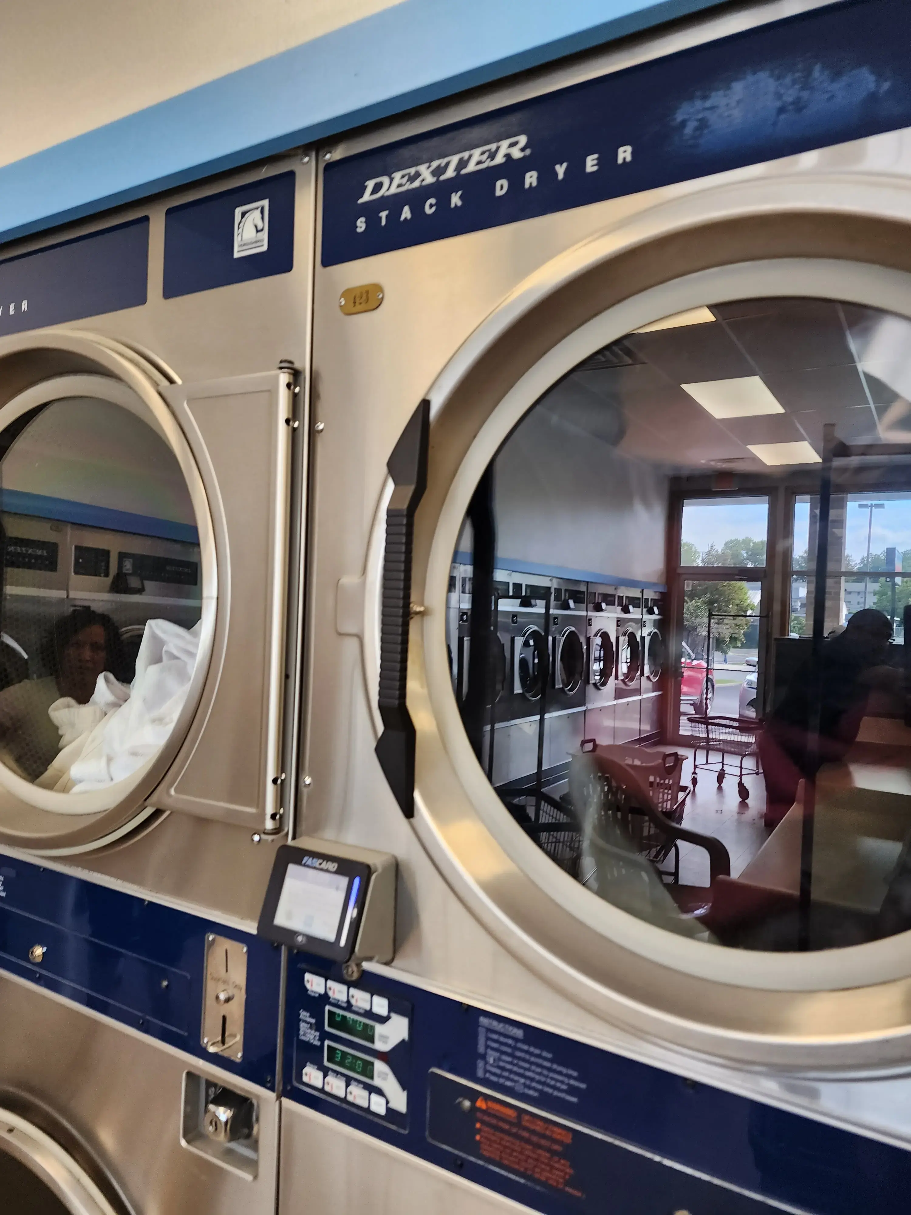 The Little Big Load Laundromat thumbnail 6