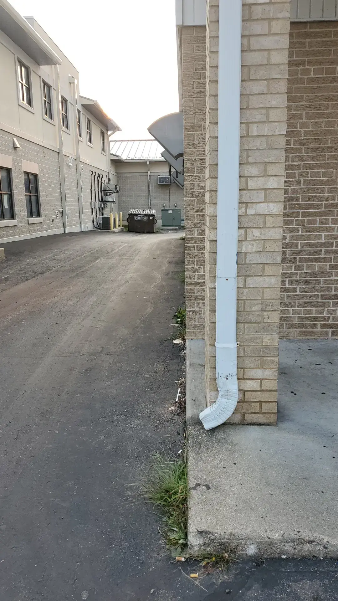 The Little Big Load Laundromat thumbnail 13