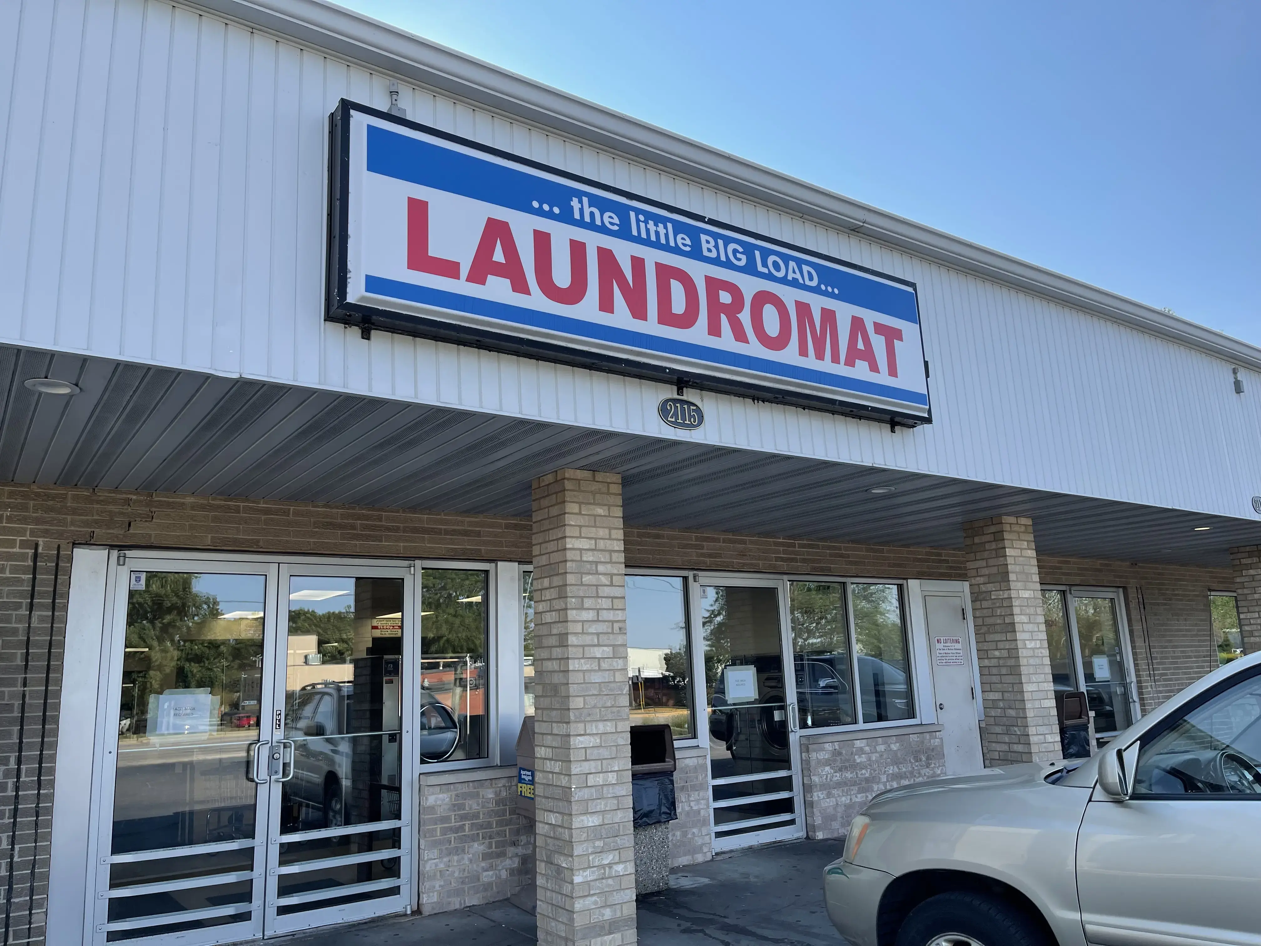 The Little Big Load Laundromat - Image 1