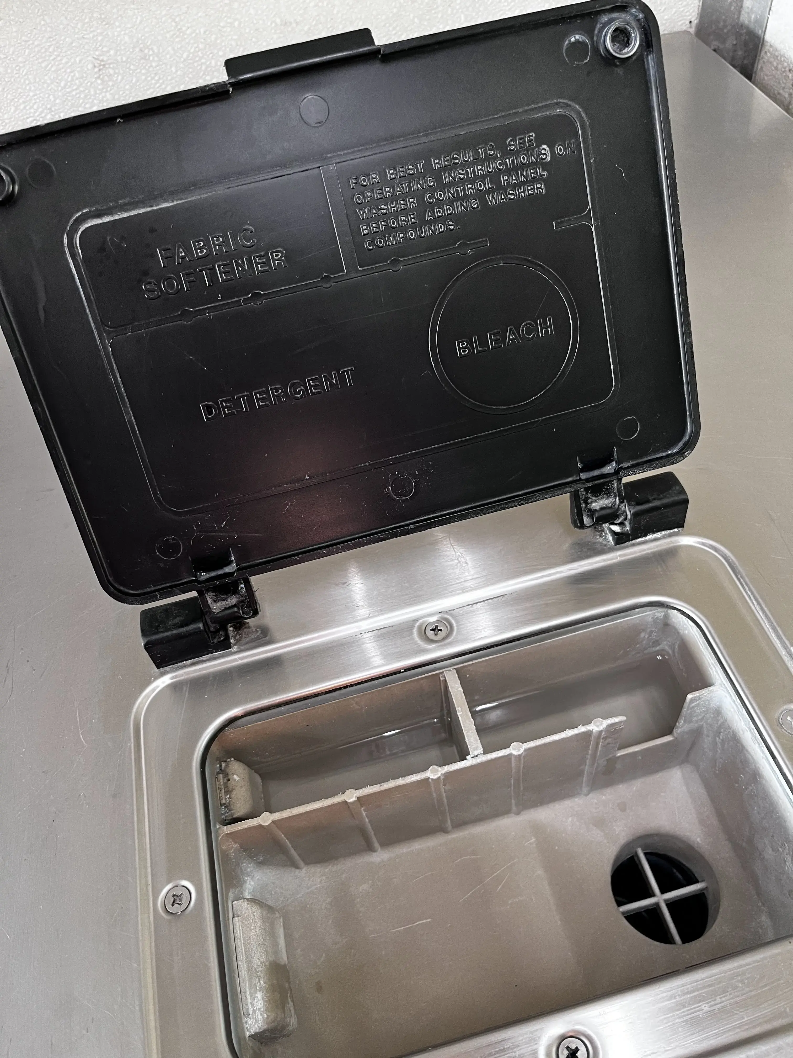 The Local Laundromat - Image 17