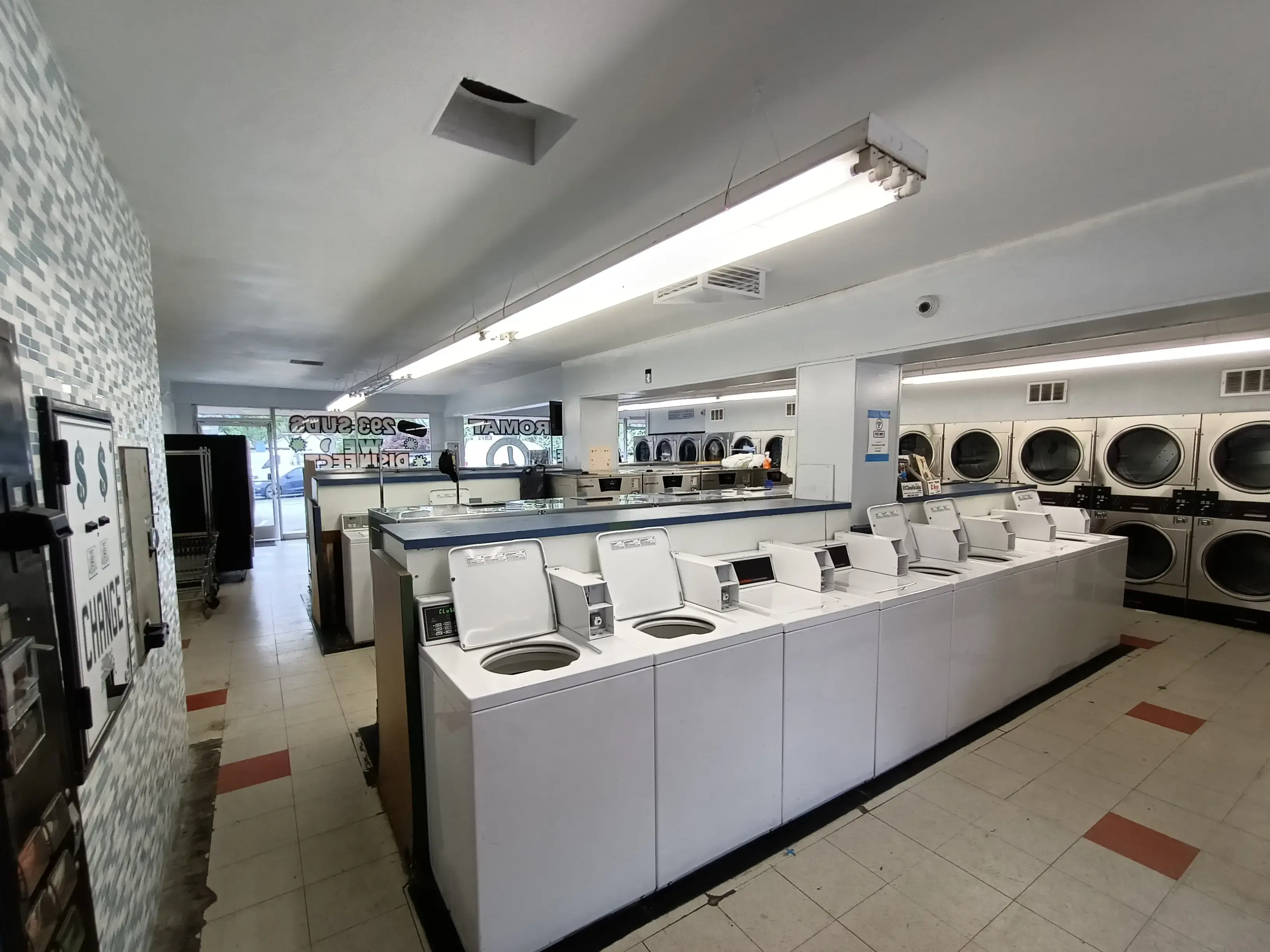 The Lost Sock Laundromat - Image 3