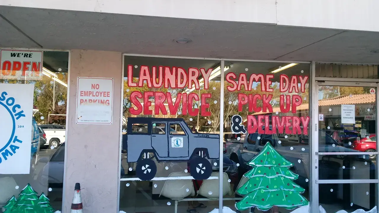 The Lost Sock Laundromat - Image 6