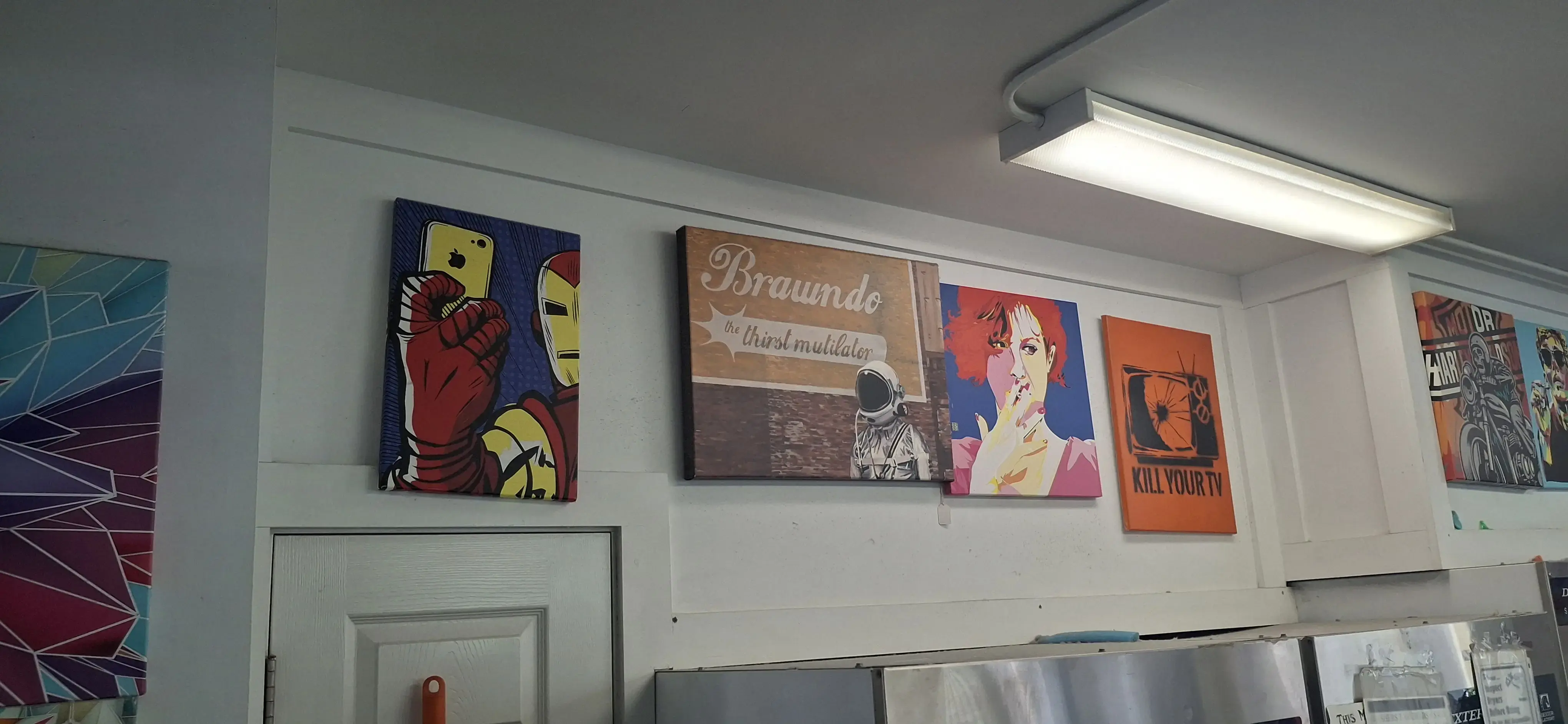 The Marathon Laundromat thumbnail 5