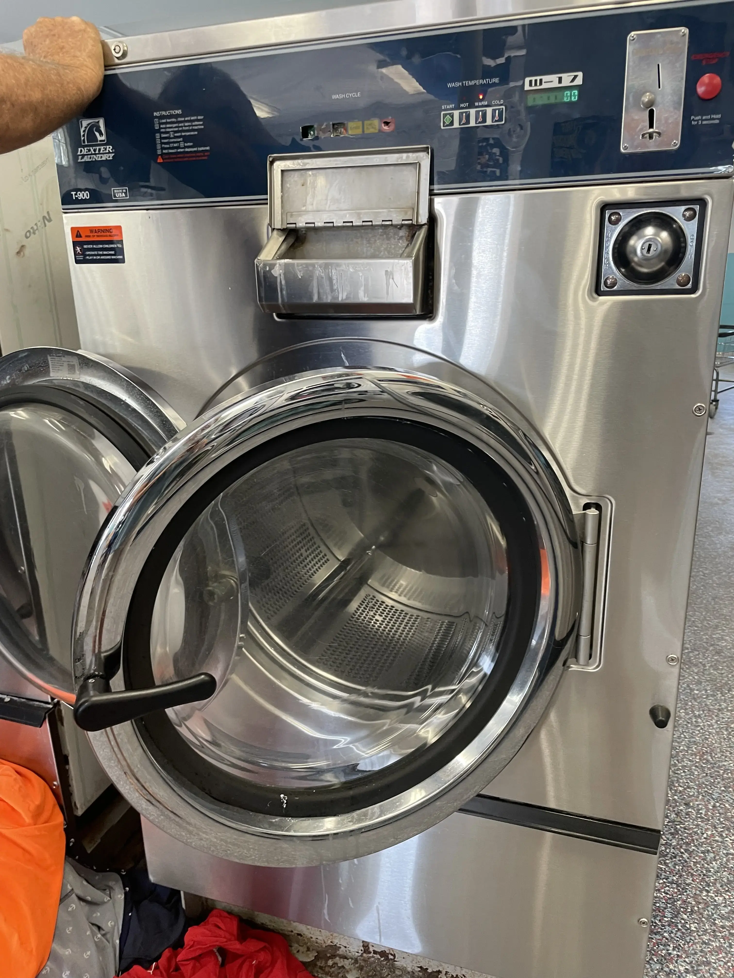 The Marathon Laundromat - Image 12